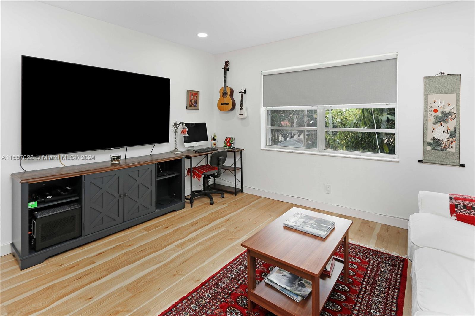 1520 Mckinley St 206E, Hollywood, Florida 33020, 1 Bedroom Bedrooms, ,1 BathroomBathrooms,Residential,For Sale,1520 Mckinley St 206E,A11557623