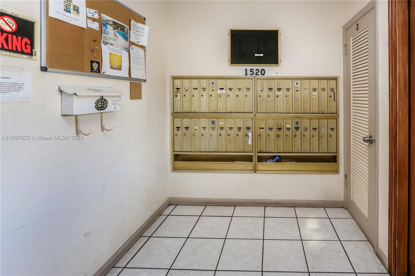 1520 Mckinley St 206E, Hollywood, Florida 33020, 1 Bedroom Bedrooms, ,1 BathroomBathrooms,Residential,For Sale,1520 Mckinley St 206E,A11557623