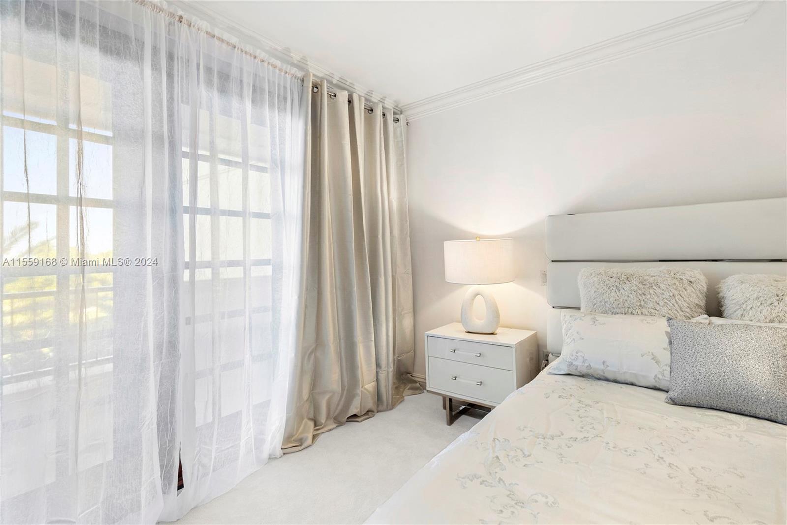Miami Beach, Florida 33109, 3 Bedrooms Bedrooms, ,3 BathroomsBathrooms,Residentiallease,For Rent,A11559168
