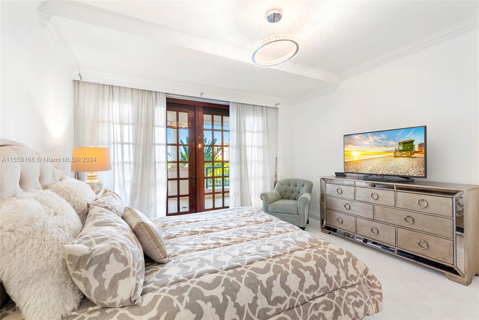Miami Beach, Florida 33109, 3 Bedrooms Bedrooms, ,3 BathroomsBathrooms,Residentiallease,For Rent,A11559168