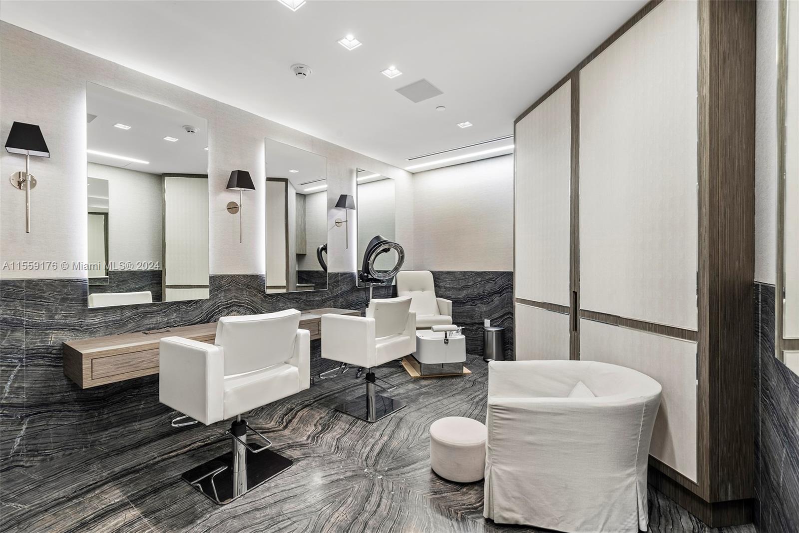 7055 Fisher Island Dr 7055, Miami Beach, Florida 33109, 3 Bedrooms Bedrooms, ,3 BathroomsBathrooms,Residentiallease,For Rent,7055 Fisher Island Dr 7055,A11559176