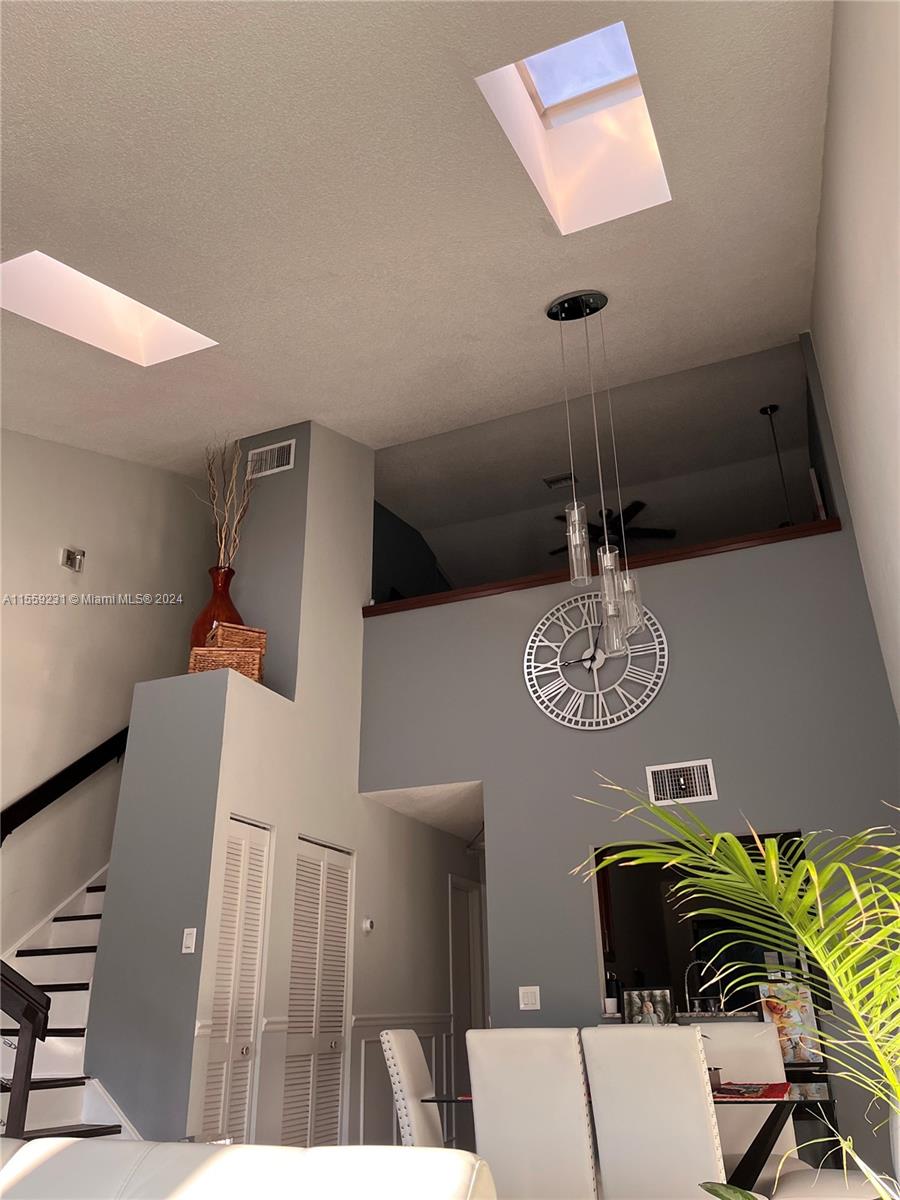 474 SE 11th Ter 474, Dania Beach, Florida 33004, 2 Bedrooms Bedrooms, ,2 BathroomsBathrooms,Residentiallease,For Rent,474 SE 11th Ter 474,A11559231