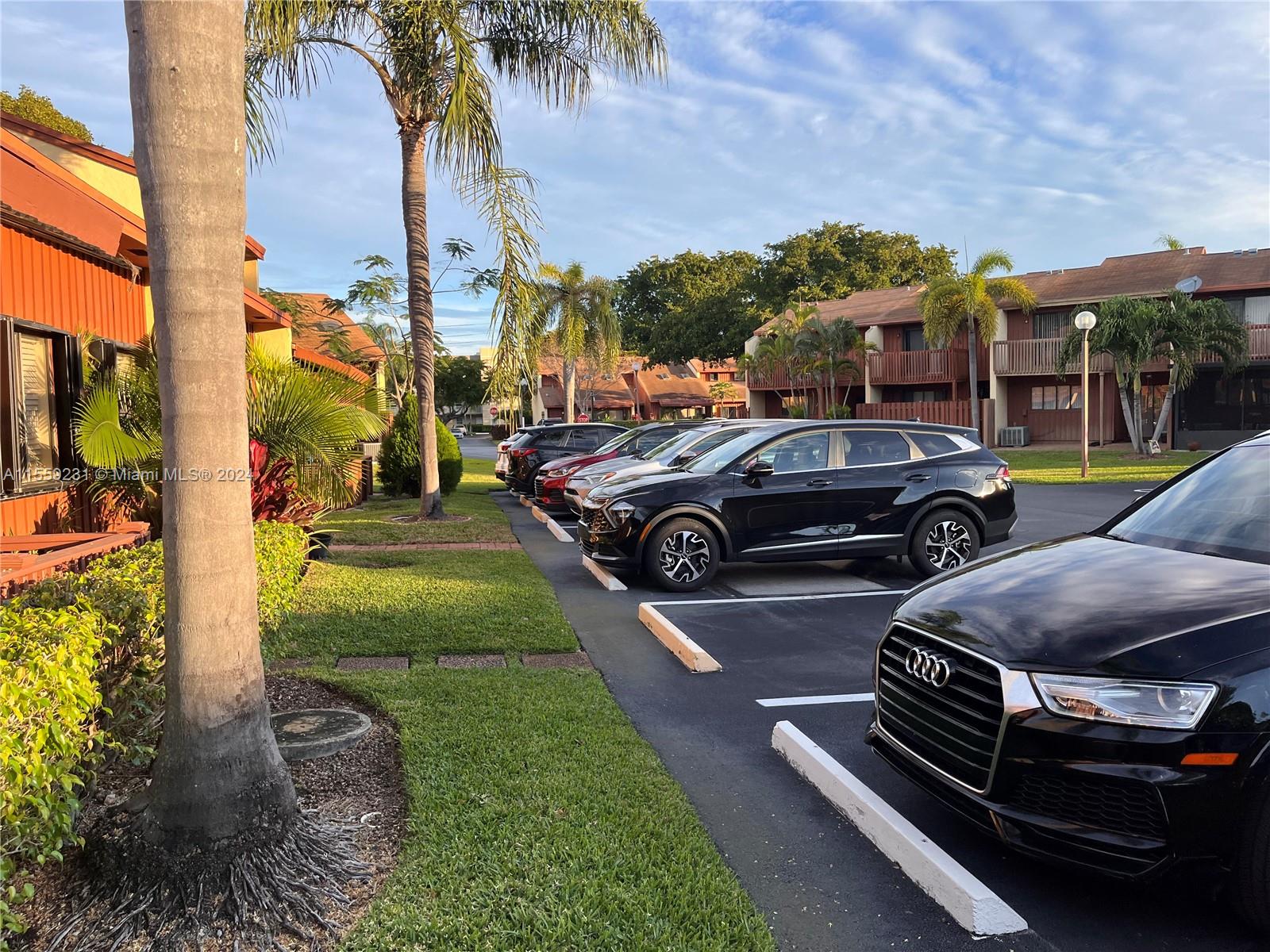 474 SE 11th Ter 474, Dania Beach, Florida 33004, 2 Bedrooms Bedrooms, ,2 BathroomsBathrooms,Residentiallease,For Rent,474 SE 11th Ter 474,A11559231