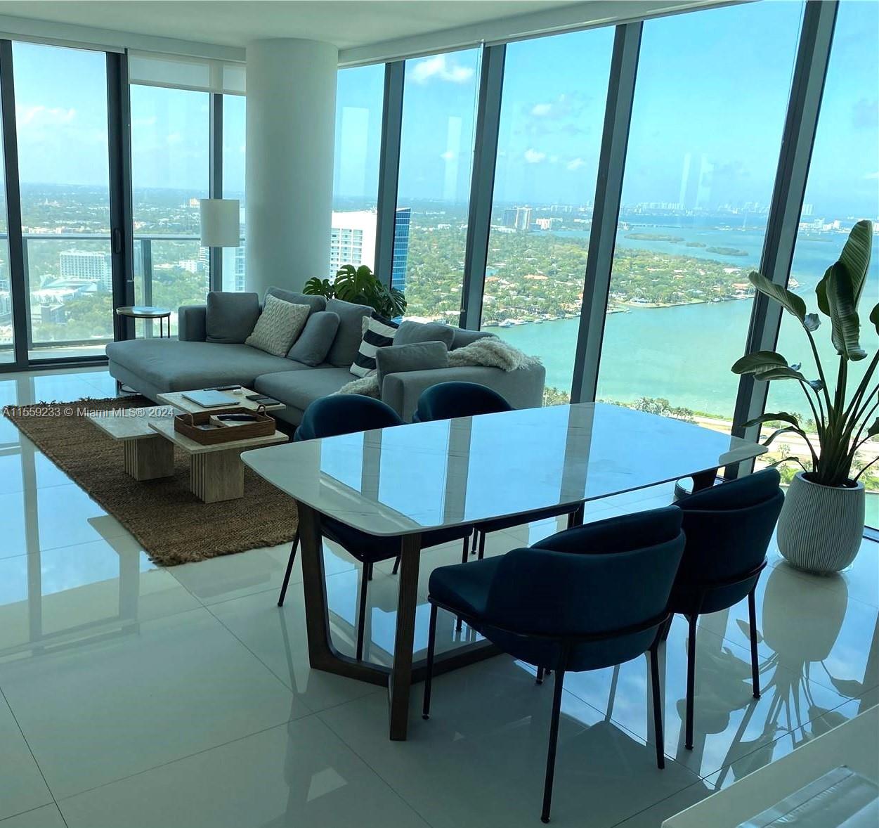 AMAZING LOCATION IN THE HEART OF MIAMI, UNIT WITH LOTS OF AMENITIES WHICH INCLUDES GYM, SAUNA, JACUZZI, POOL, BBQ, VALET PARKING AND OUTDOOR GRILLS. LOCATED 10 MINS FROM MIAMI BEACH AND BRICKELL. THIS LYFESTYLE CONDO HAS THE BEST RESTAURANTS IN THE AREA WITH WALKING DISTANCE TO MIDTOWN. EASY TO SHOW. Equal Housing Opportunity.