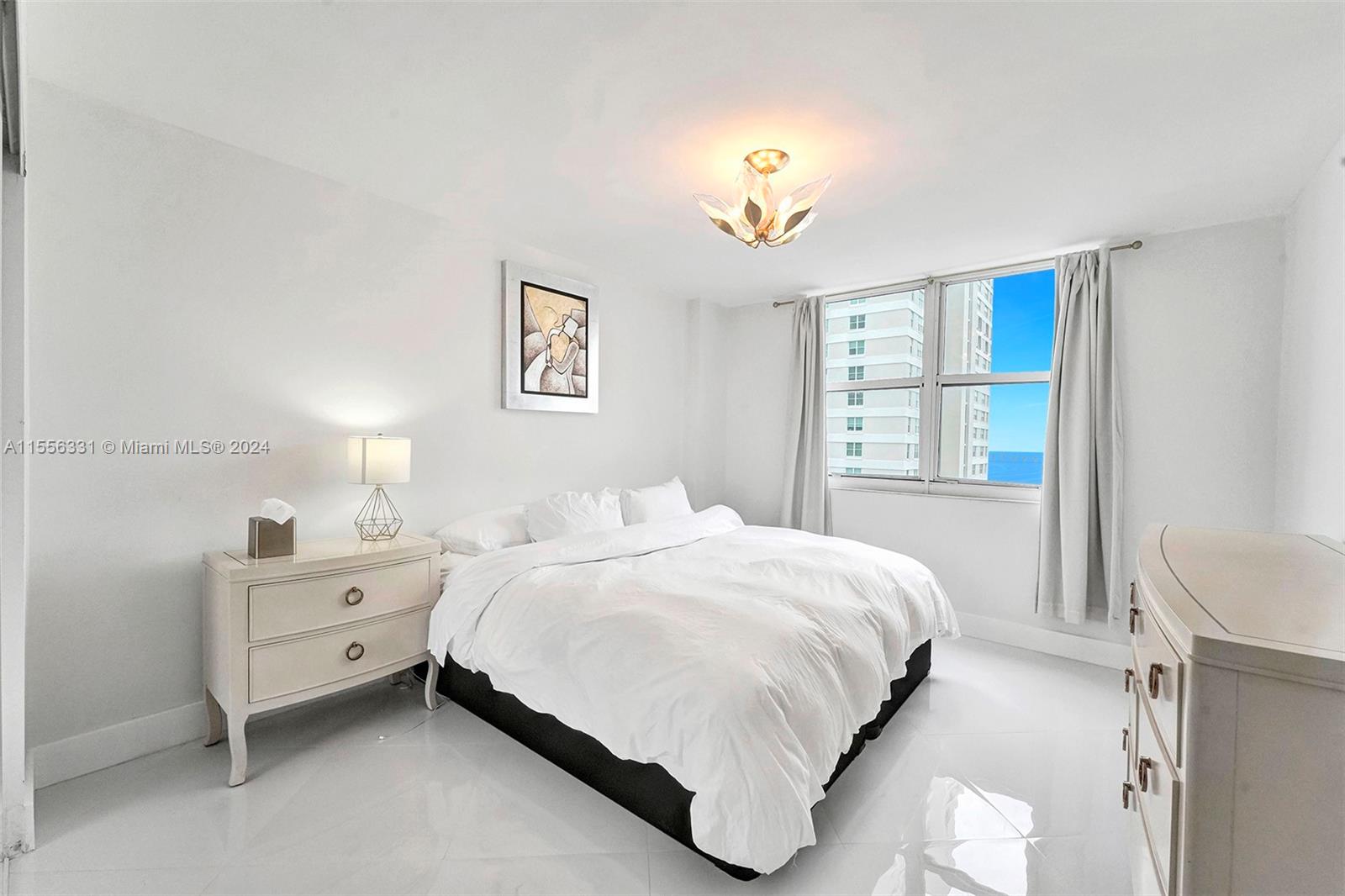 770 Claughton Island Dr 1610, Miami, Florida 33131, 1 Bedroom Bedrooms, ,1 BathroomBathrooms,Residentiallease,For Rent,770 Claughton Island Dr 1610,A11556331