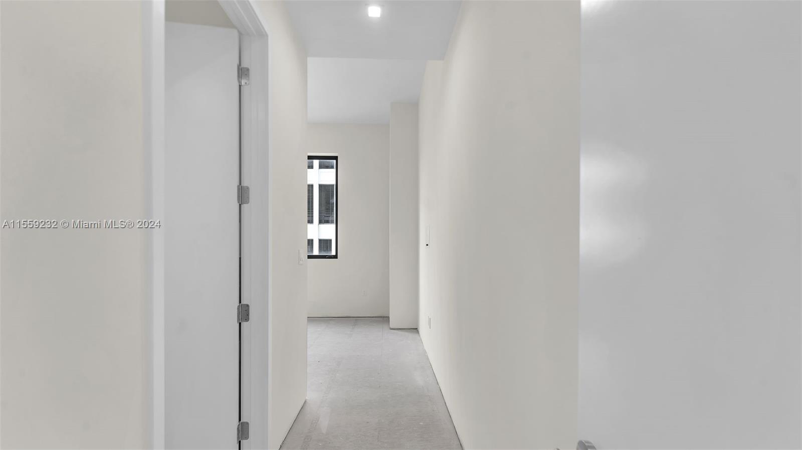 Bedroom on 6A side