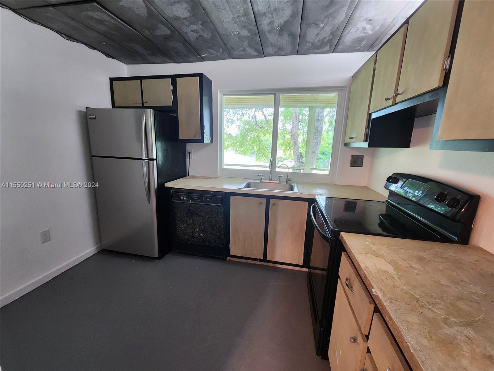 9080 Lime Bay Blvd 210, Tamarac, Florida 33321, 2 Bedrooms Bedrooms, ,2 BathroomsBathrooms,Residential,For Sale,9080 Lime Bay Blvd 210,A11559251