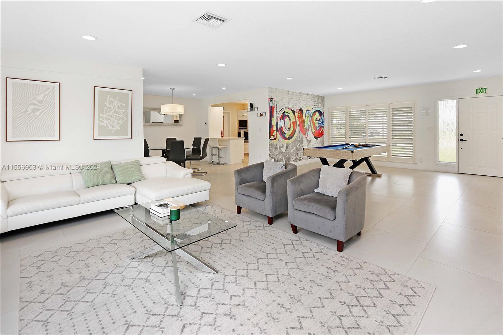 1438 Harrison St, Hollywood, Florida 33020, 3 Bedrooms Bedrooms, ,2 BathroomsBathrooms,Residential,For Sale,1438 Harrison St,A11556963