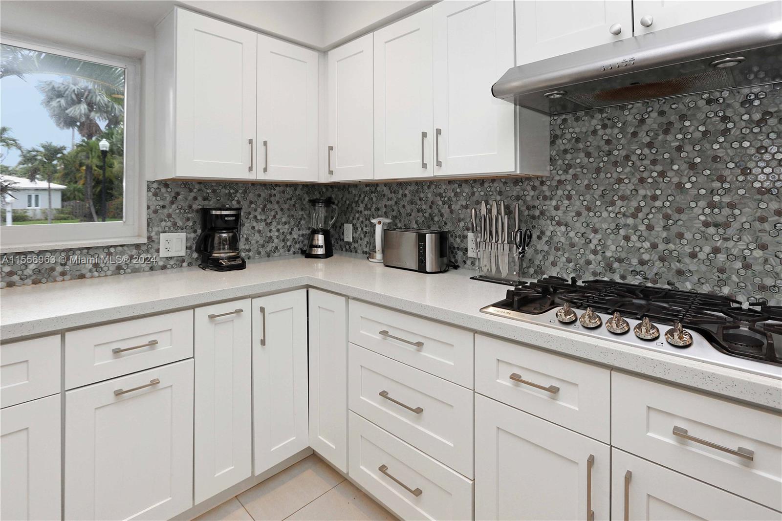 1438 Harrison St, Hollywood, Florida 33020, 3 Bedrooms Bedrooms, ,2 BathroomsBathrooms,Residential,For Sale,1438 Harrison St,A11556963