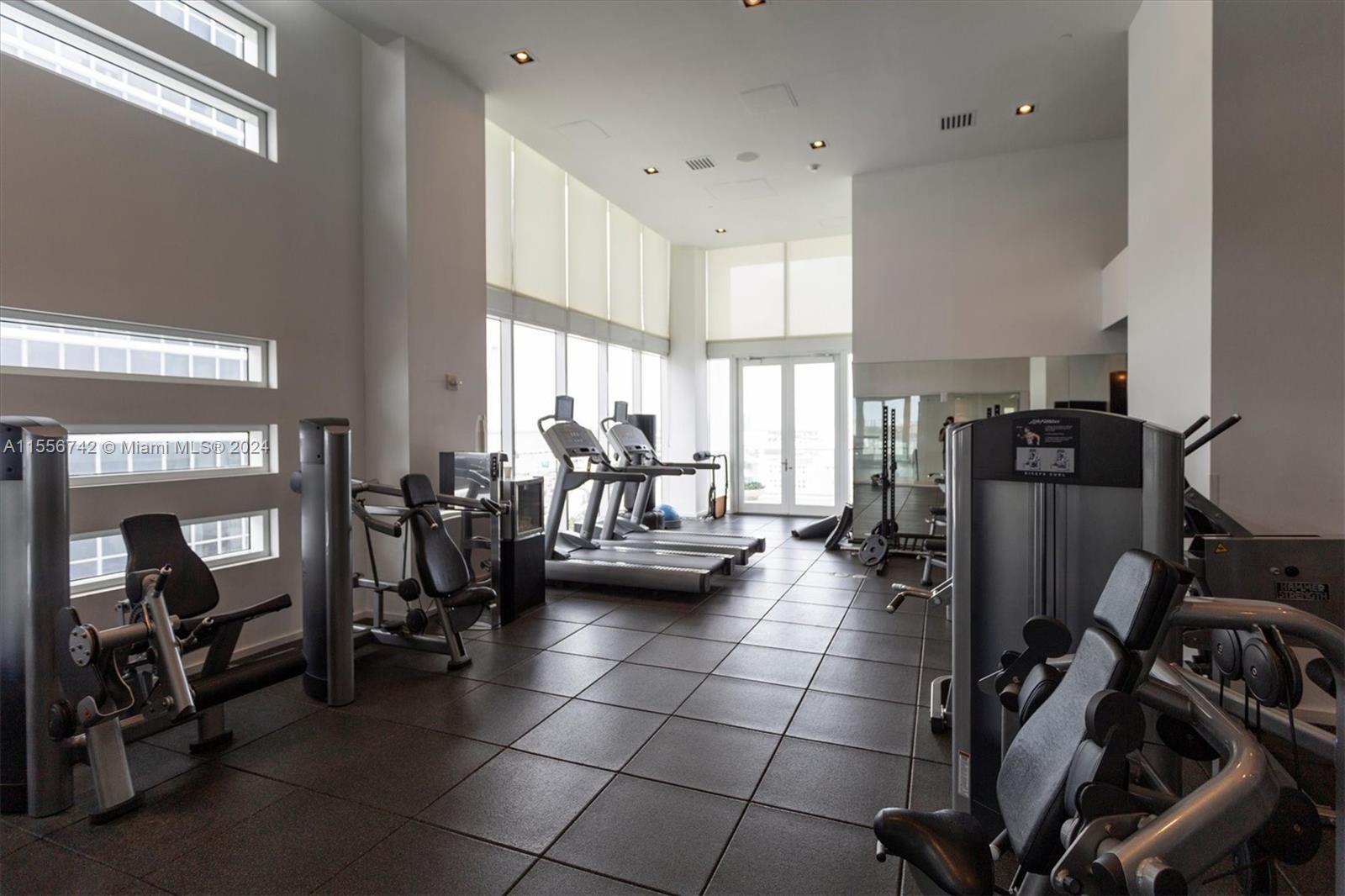 1040 Biscayne Blvd 3106, Miami, Florida 33132, 2 Bedrooms Bedrooms, ,2 BathroomsBathrooms,Residentiallease,For Rent,1040 Biscayne Blvd 3106,A11556742