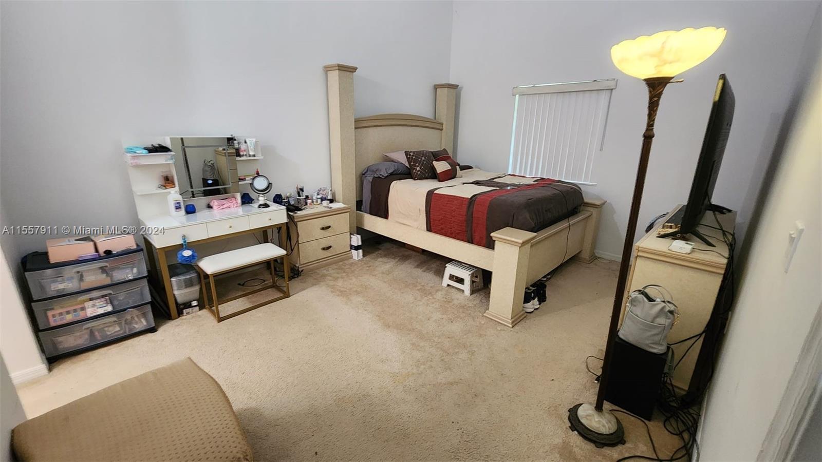 3251 NE 11th Dr 0, Homestead, Florida 33033, 3 Bedrooms Bedrooms, ,2 BathroomsBathrooms,Residentiallease,For Rent,3251 NE 11th Dr 0,A11557911