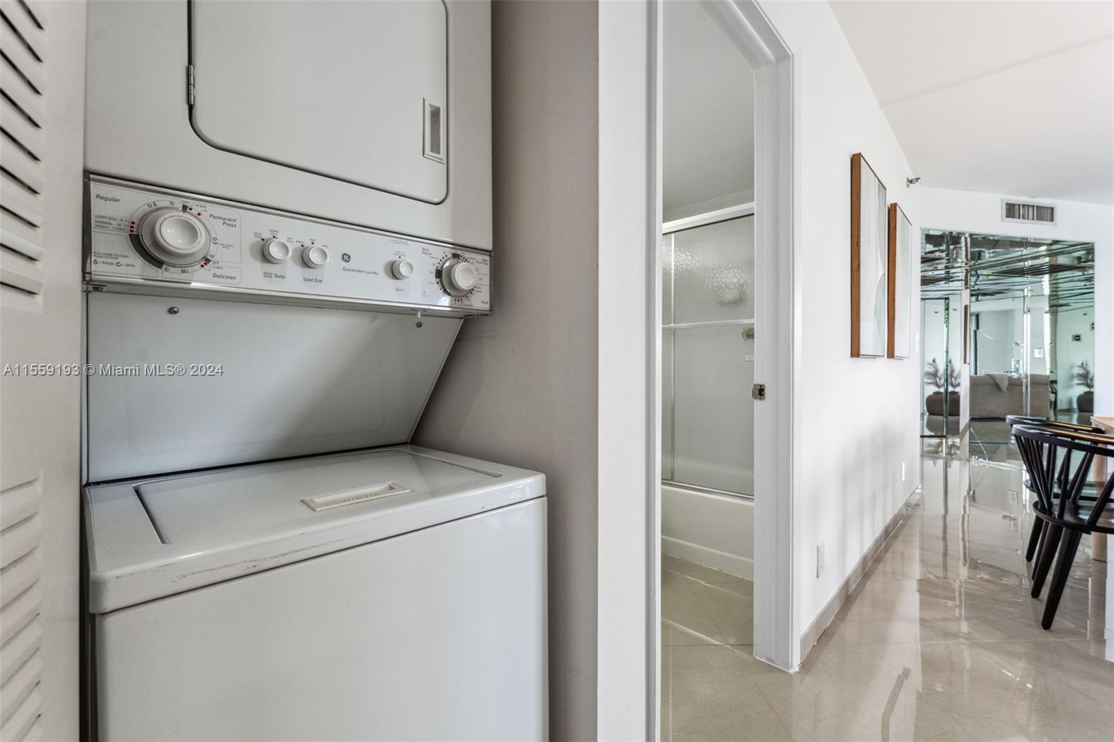 In unit washer, dryer