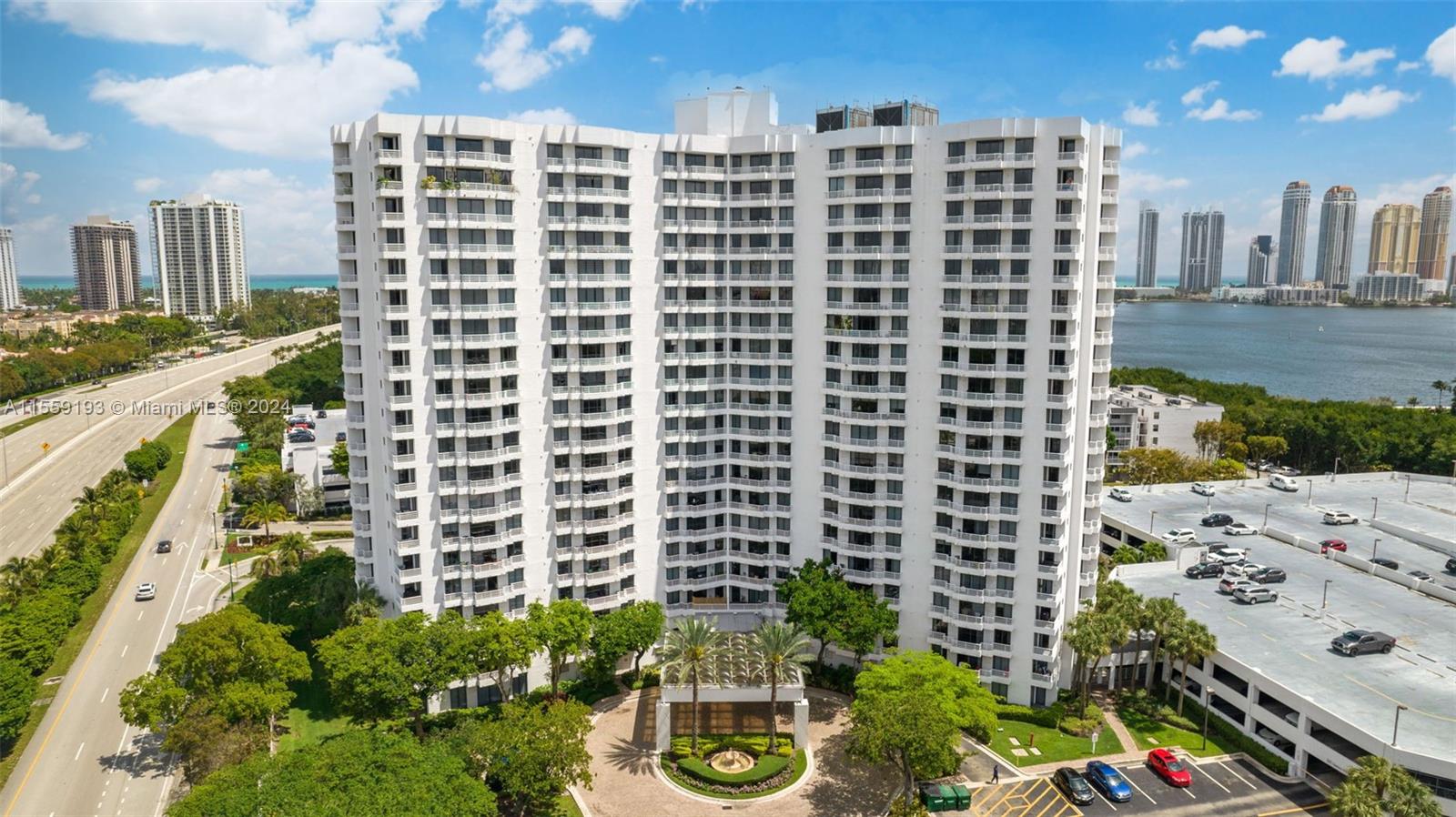 3300 NE 192nd St 612, Aventura, Florida 33180, 2 Bedrooms Bedrooms, ,2 BathroomsBathrooms,Residential,For Sale,3300 NE 192nd St 612,A11559193