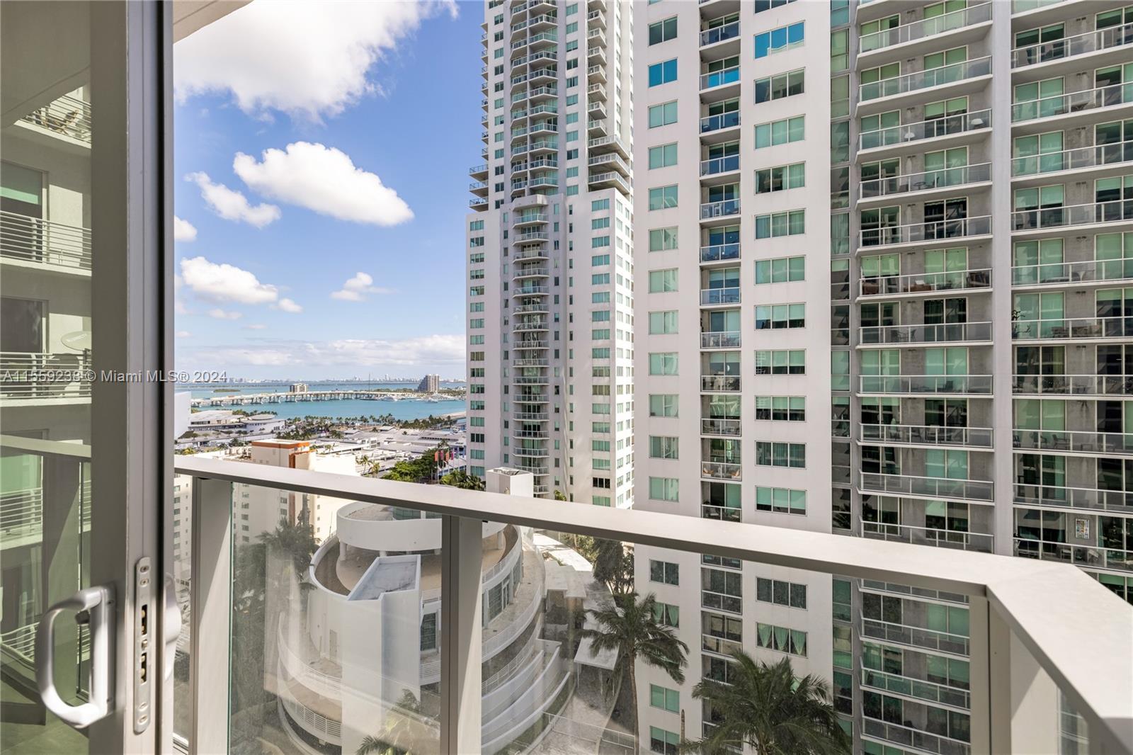 227 NE 2nd St 1909, Miami, Florida 33132, 1 Bedroom Bedrooms, ,1 BathroomBathrooms,Residentiallease,For Rent,227 NE 2nd St 1909,A11559238