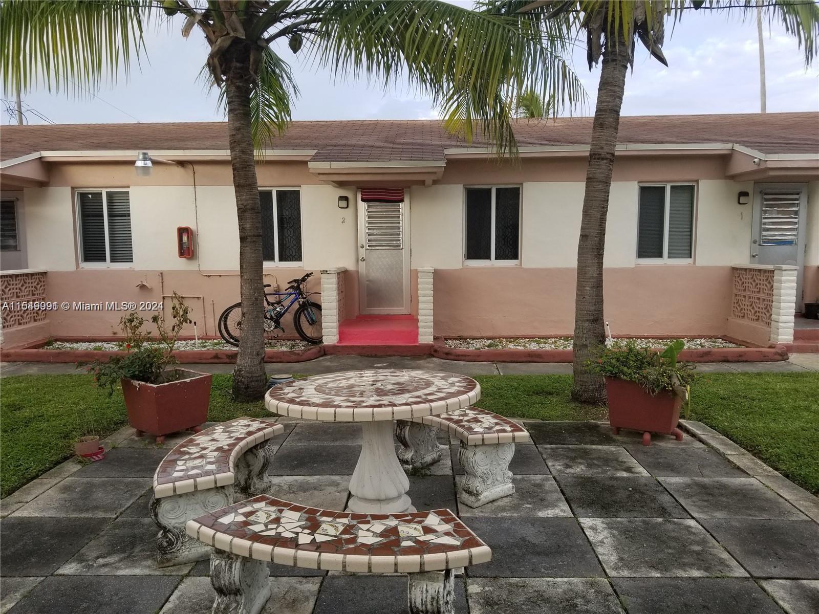 709 NE 4th Ct 3, Hallandale Beach, Florida 33009, 1 Bedroom Bedrooms, ,1 BathroomBathrooms,Residentiallease,For Rent,709 NE 4th Ct 3,A11549991