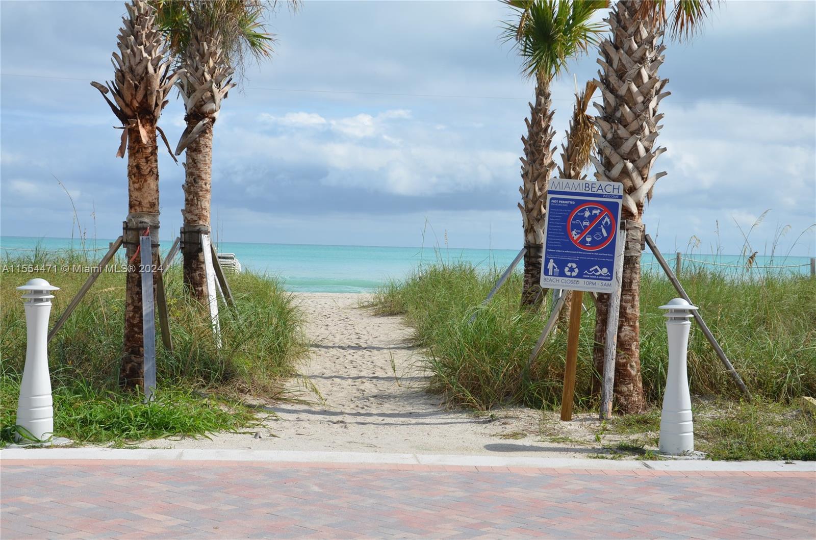 5005 Collins Ave 616, Miami Beach, Florida 33140, 1 Bedroom Bedrooms, ,1 BathroomBathrooms,Residential,For Sale,5005 Collins Ave 616,A11554471