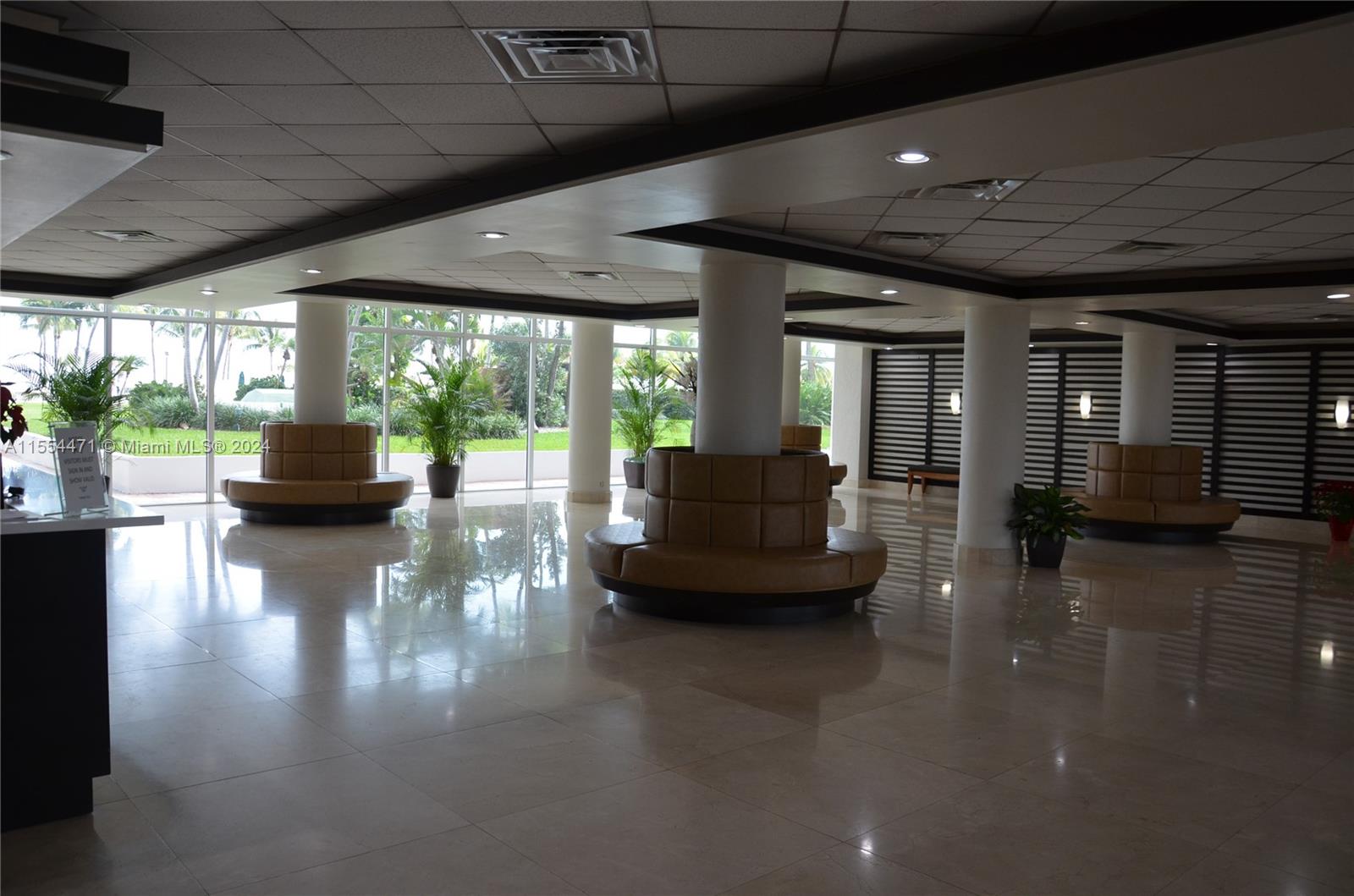 5005 Collins Ave 616, Miami Beach, Florida 33140, 1 Bedroom Bedrooms, ,1 BathroomBathrooms,Residential,For Sale,5005 Collins Ave 616,A11554471