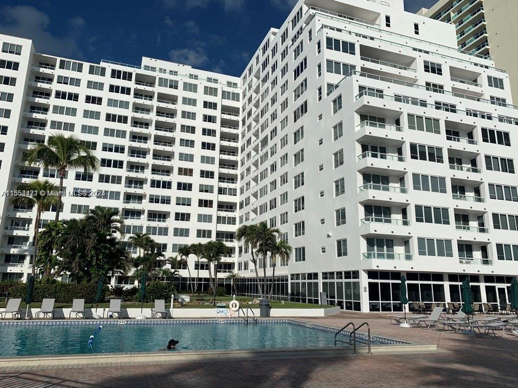 5005 Collins Ave 616, Miami Beach, Florida 33140, 1 Bedroom Bedrooms, ,1 BathroomBathrooms,Residential,For Sale,5005 Collins Ave 616,A11554471