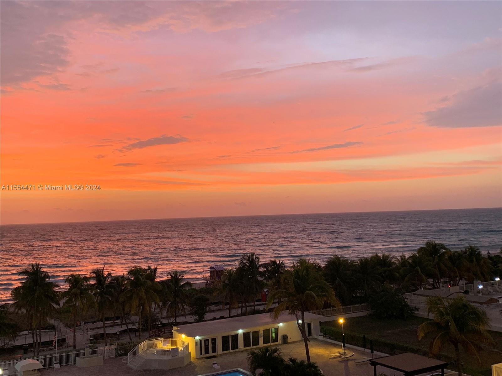 5005 Collins Ave 616, Miami Beach, Florida 33140, 1 Bedroom Bedrooms, ,1 BathroomBathrooms,Residential,For Sale,5005 Collins Ave 616,A11554471