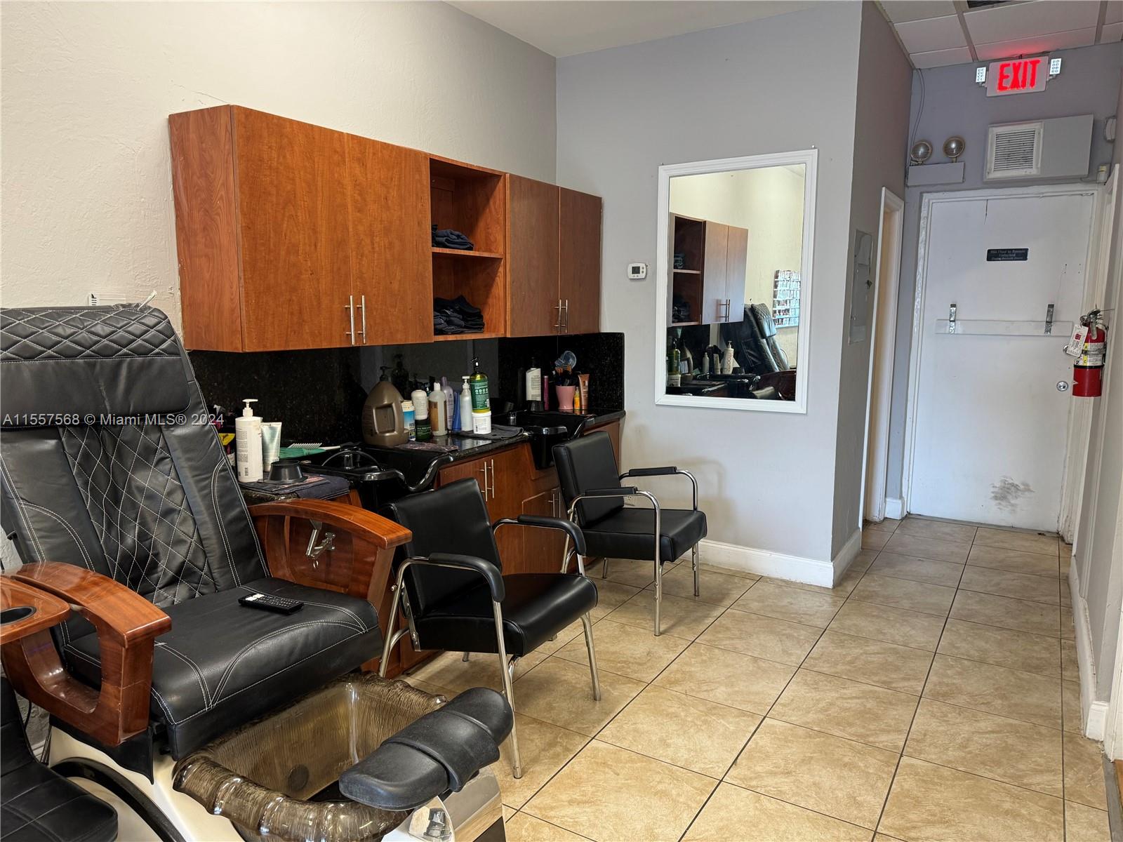 Pembroke Pines, Florida 33024, ,Businessopportunity,For Sale,A11557568