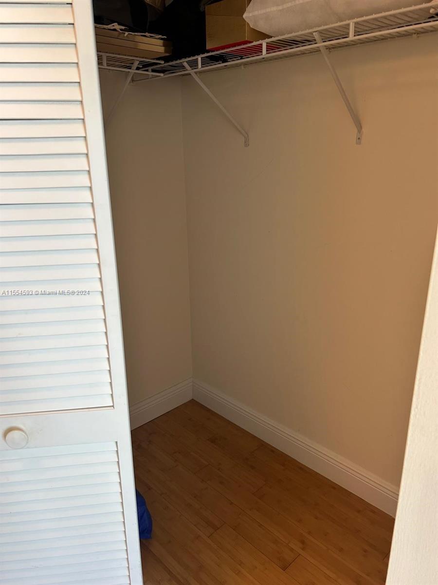 19501 W Country Club Dr 1405, Aventura, Florida 33180, 2 Bedrooms Bedrooms, ,2 BathroomsBathrooms,Residentiallease,For Rent,19501 W Country Club Dr 1405,A11554593