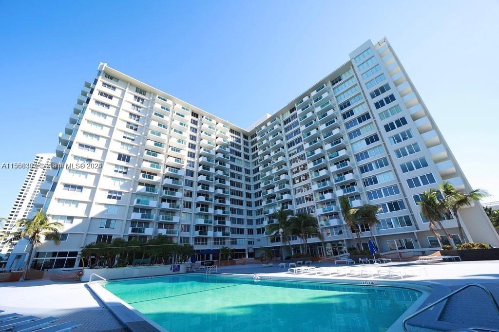 1200 West Ave 605, Miami Beach, Florida 33139, 1 Bedroom Bedrooms, ,1 BathroomBathrooms,Residentiallease,For Rent,1200 West Ave 605,A11559397