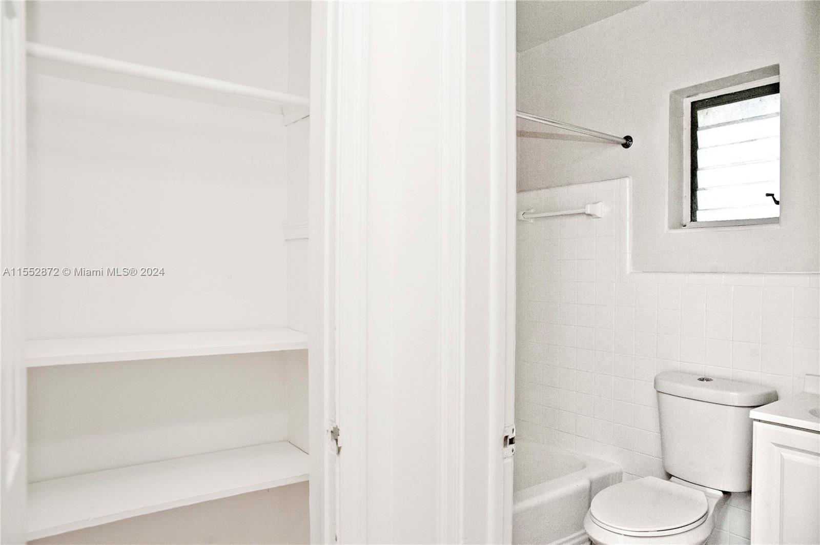 2206 Fillmore St 8, Hollywood, Florida 33020, 1 Bedroom Bedrooms, ,1 BathroomBathrooms,Residentiallease,For Rent,2206 Fillmore St 8,A11552872