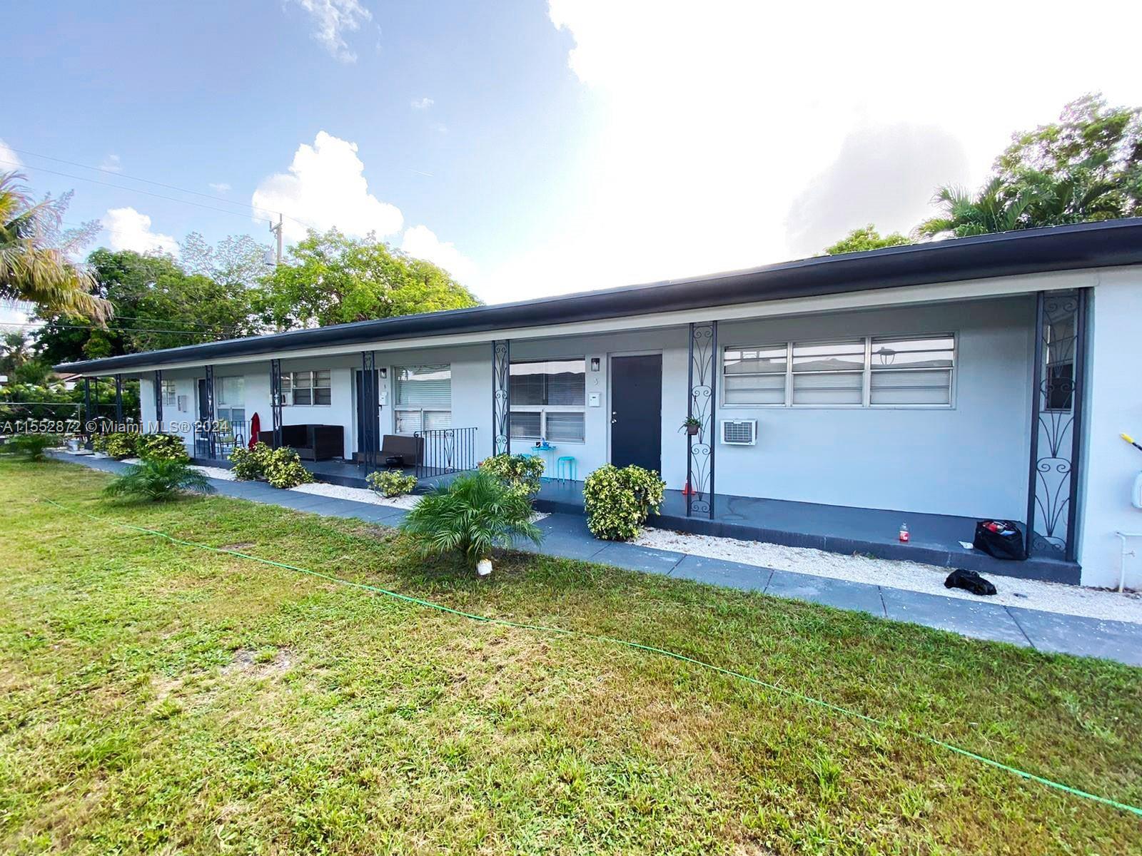 2206 Fillmore St 8, Hollywood, Florida 33020, 1 Bedroom Bedrooms, ,1 BathroomBathrooms,Residentiallease,For Rent,2206 Fillmore St 8,A11552872