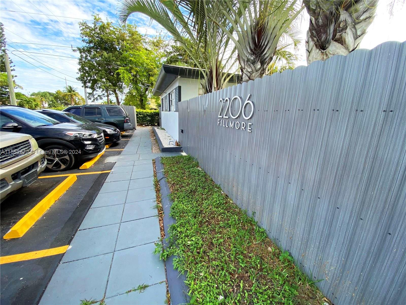 2206 Fillmore St 8, Hollywood, Florida 33020, 1 Bedroom Bedrooms, ,1 BathroomBathrooms,Residentiallease,For Rent,2206 Fillmore St 8,A11552872