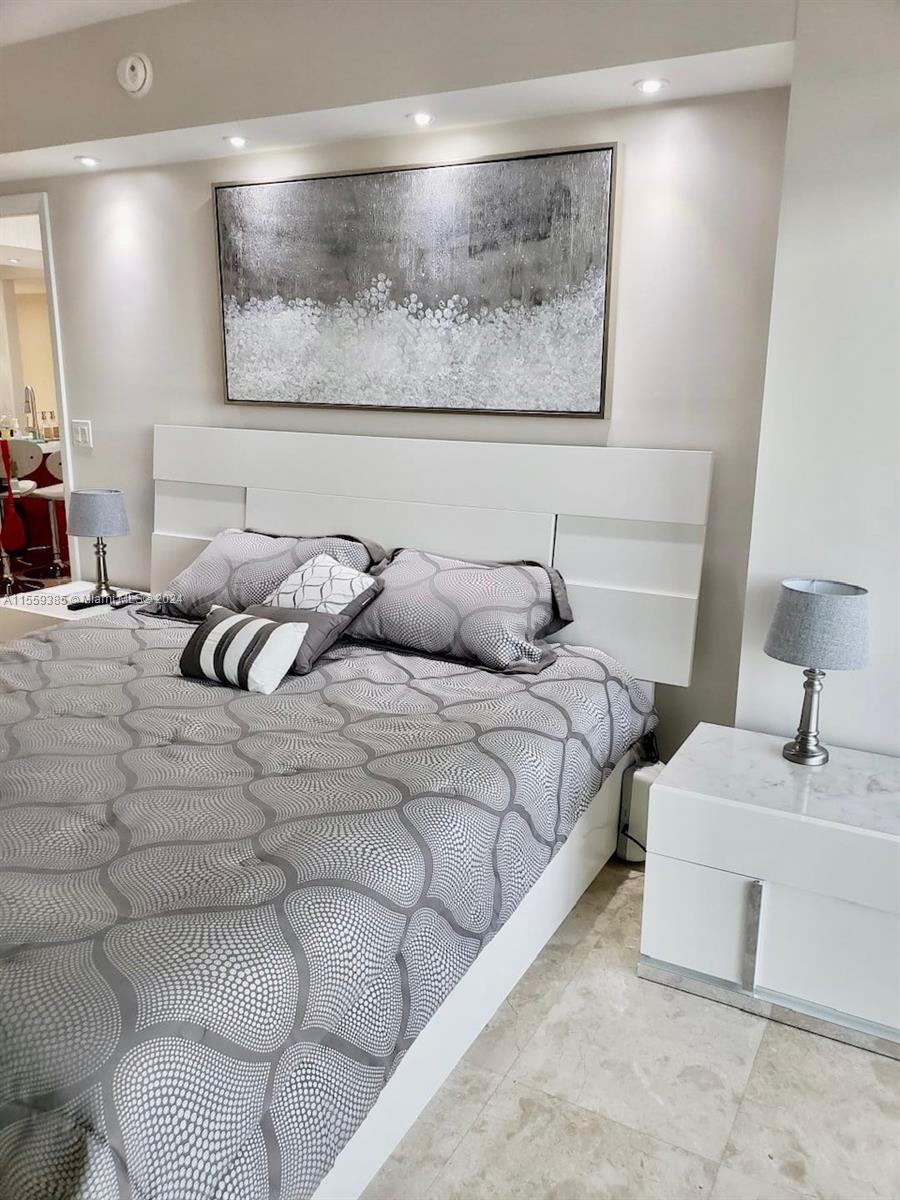 1830 S OCEAN DR 3910, Hallandale Beach, Florida 33009, 2 Bedrooms Bedrooms, ,2 BathroomsBathrooms,Residentiallease,For Rent,1830 S OCEAN DR 3910,A11559385