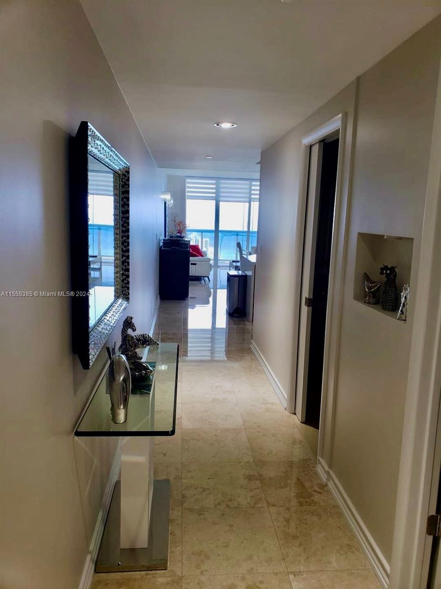 1830 S OCEAN DR 3910, Hallandale Beach, Florida 33009, 2 Bedrooms Bedrooms, ,2 BathroomsBathrooms,Residentiallease,For Rent,1830 S OCEAN DR 3910,A11559385