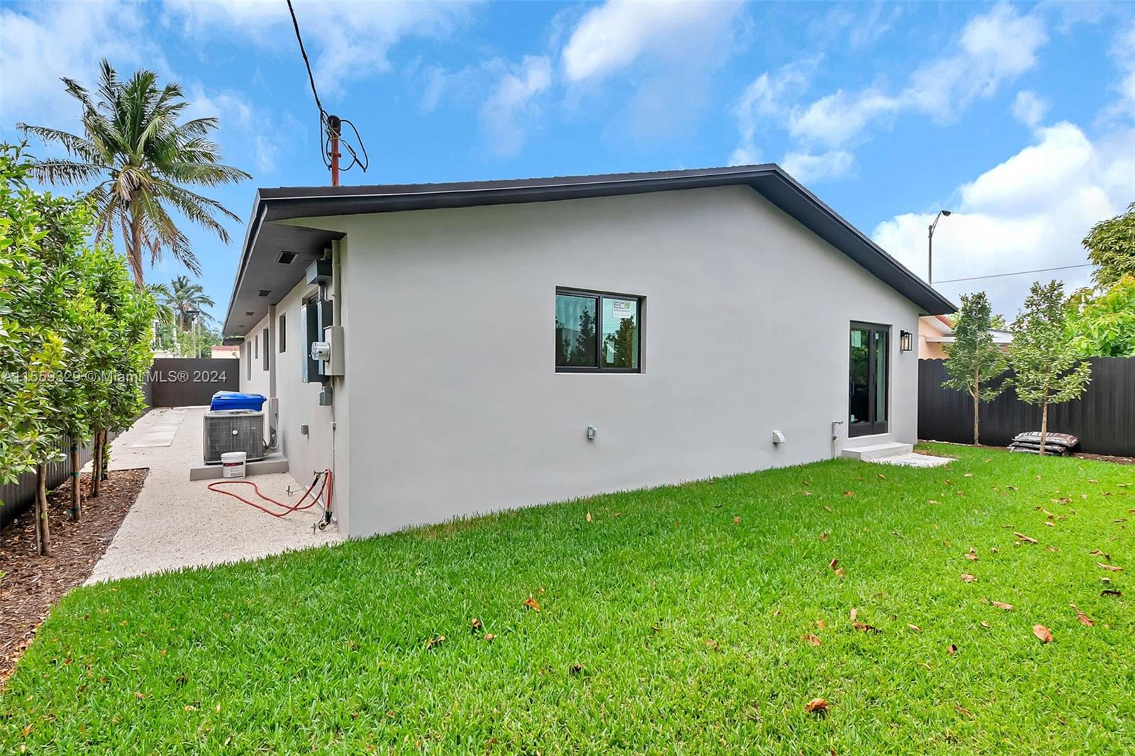 1679 SW 14th Ter, Miami, Florida 33145, 4 Bedrooms Bedrooms, ,3 BathroomsBathrooms,Residential,For Sale,1679 SW 14th Ter,A11559329