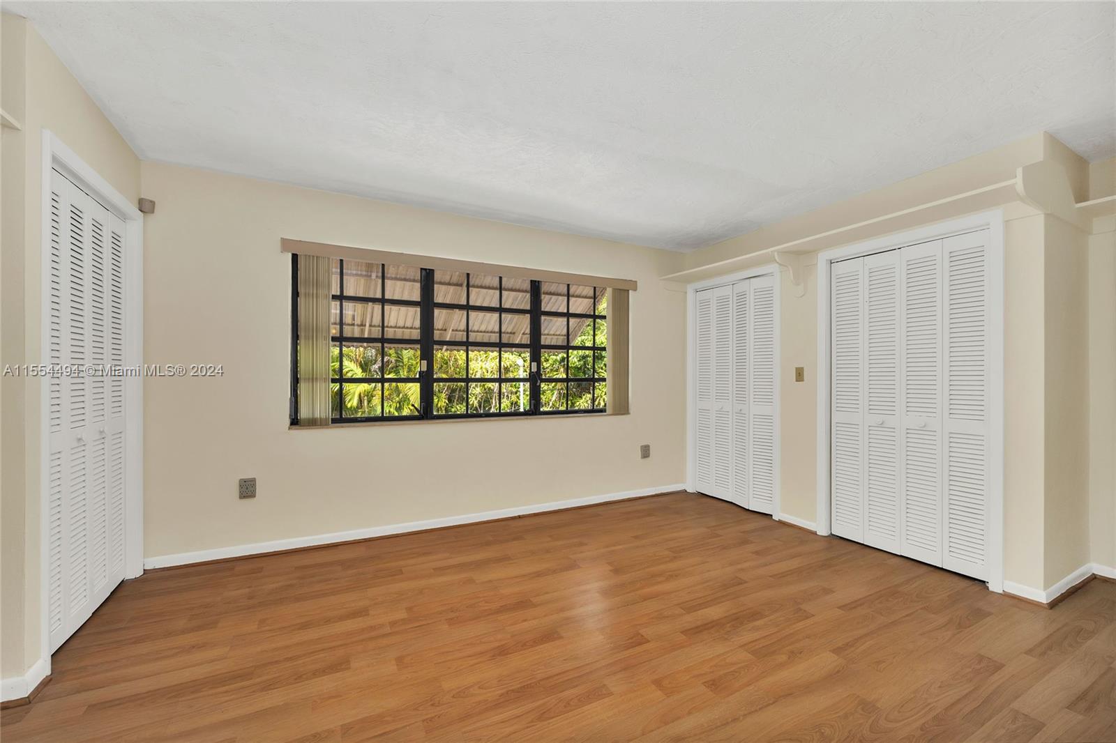2618 Alhambra Cir, Coral Gables, Florida 33134, 4 Bedrooms Bedrooms, ,3 BathroomsBathrooms,Residential,For Sale,2618 Alhambra Cir,A11554494