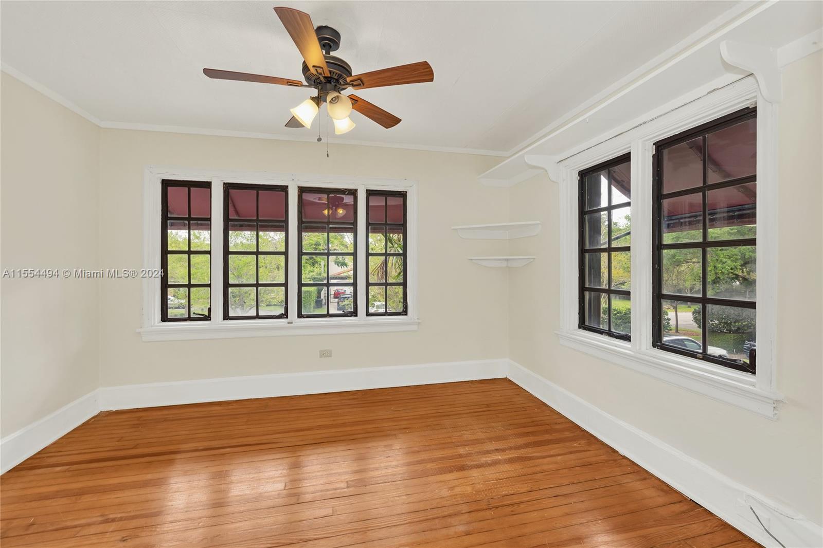 2618 Alhambra Cir, Coral Gables, Florida 33134, 4 Bedrooms Bedrooms, ,3 BathroomsBathrooms,Residential,For Sale,2618 Alhambra Cir,A11554494