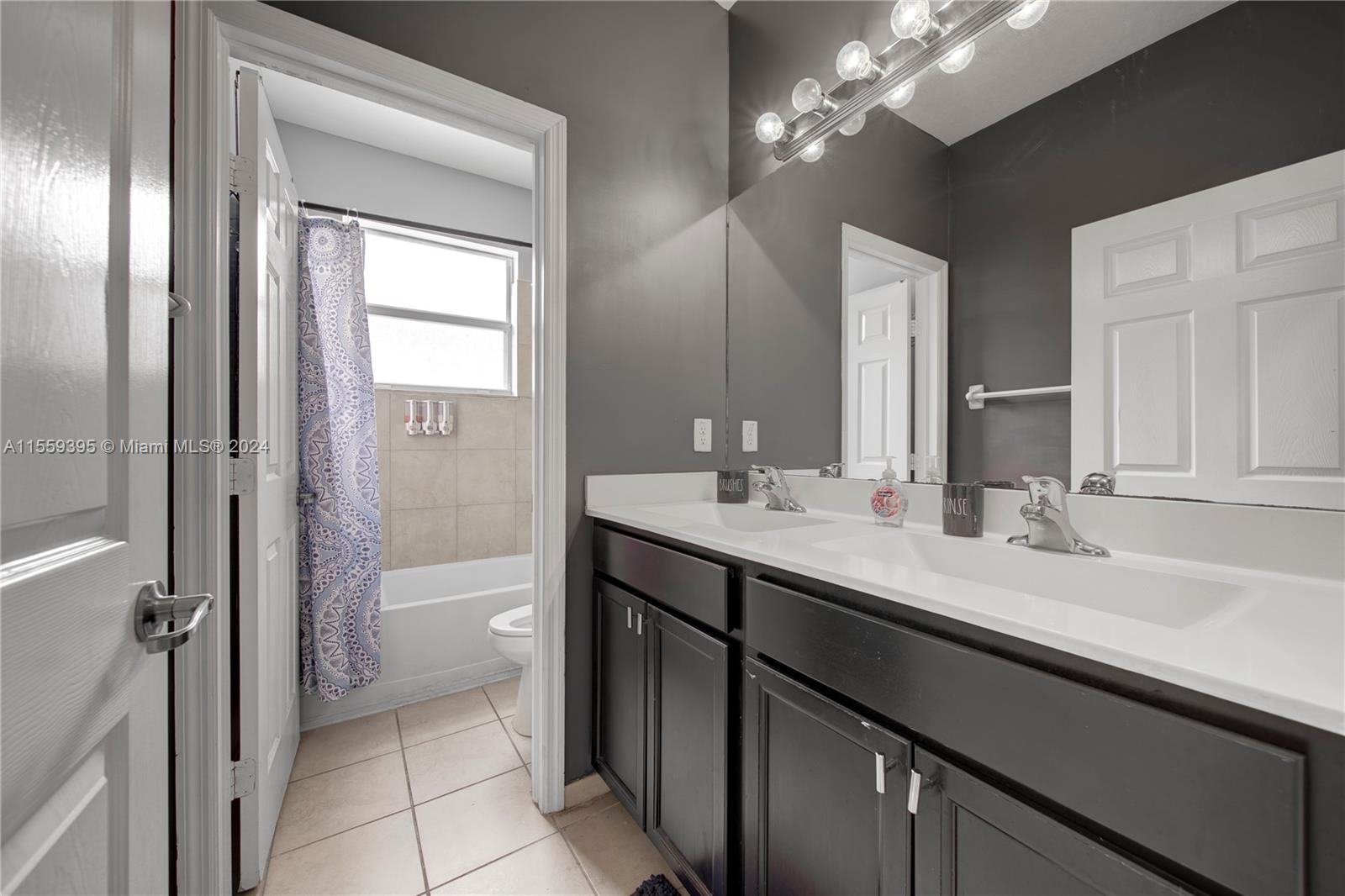 3144 SE 3rd Dr, Homestead, Florida 33033, 4 Bedrooms Bedrooms, ,2 BathroomsBathrooms,Residential,For Sale,3144 SE 3rd Dr,A11559395