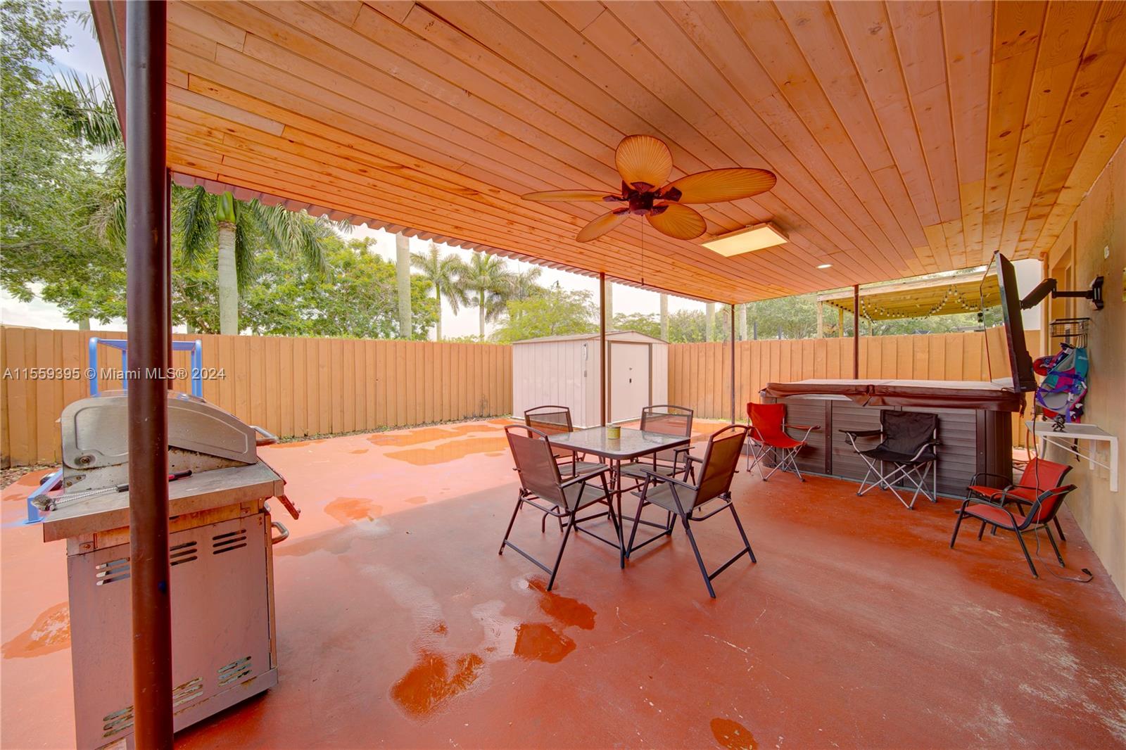 3144 SE 3rd Dr, Homestead, Florida 33033, 4 Bedrooms Bedrooms, ,2 BathroomsBathrooms,Residential,For Sale,3144 SE 3rd Dr,A11559395