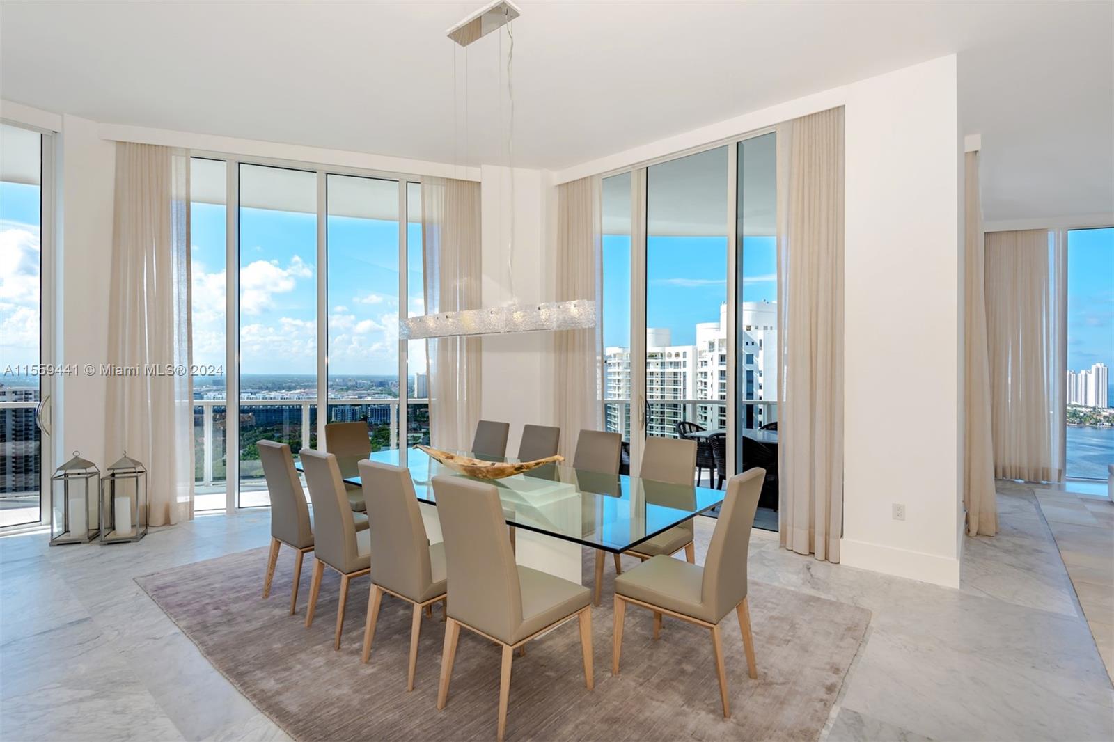 4100 Island Blvd PH-3, Aventura, Florida 33160, 4 Bedrooms Bedrooms, ,6 BathroomsBathrooms,Residential,For Sale,4100 Island Blvd PH-3,A11559441