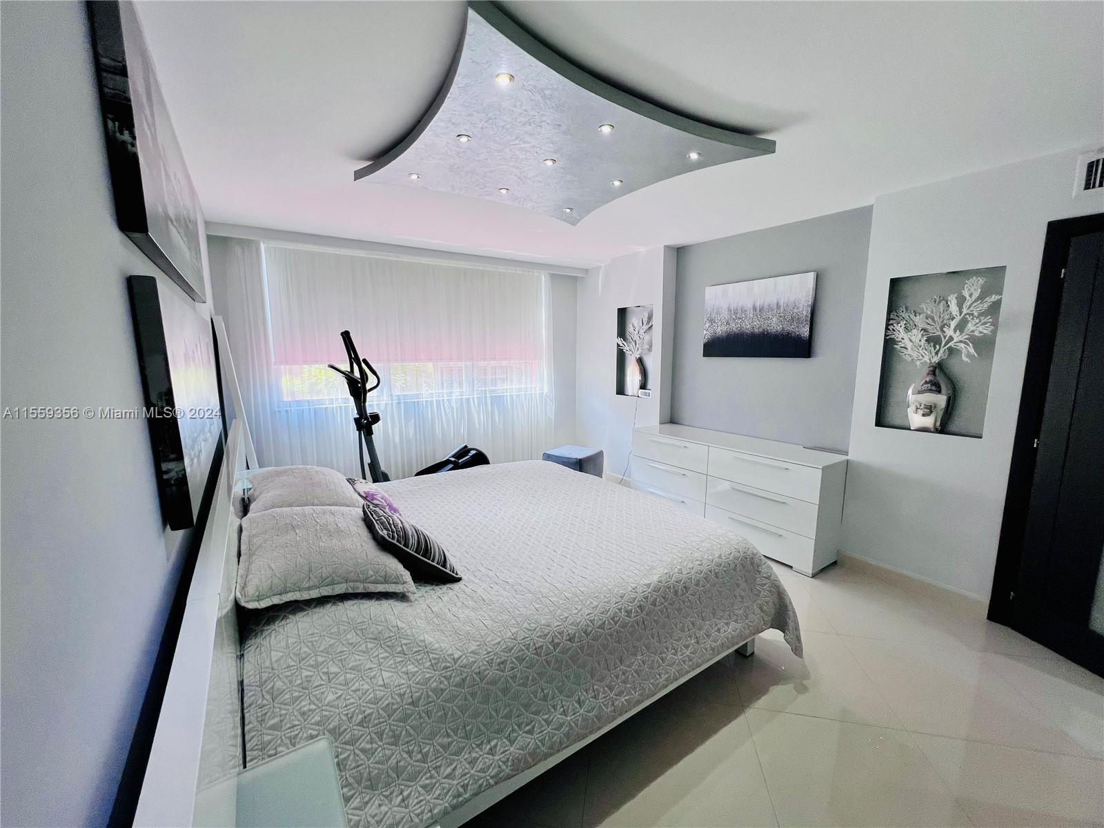 3161 S Ocean Dr 208, Hallandale Beach, Florida 33009, 2 Bedrooms Bedrooms, ,2 BathroomsBathrooms,Residentiallease,For Rent,3161 S Ocean Dr 208,A11559356