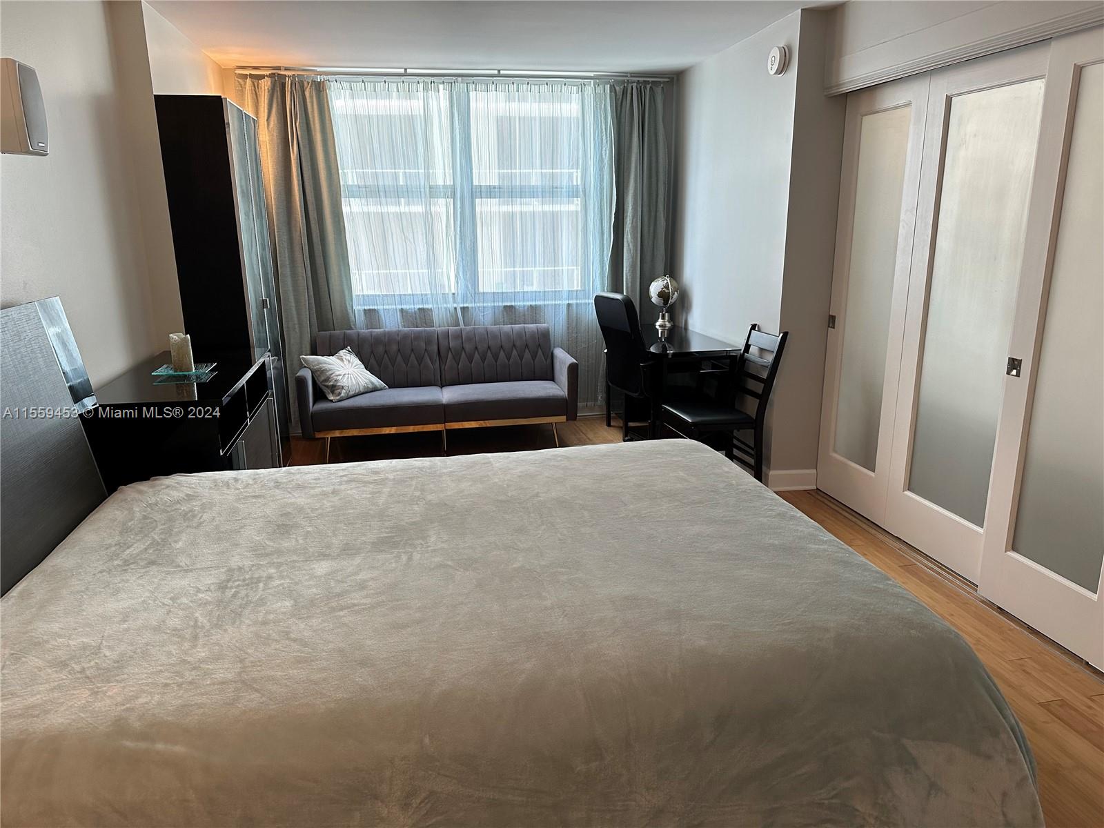 6039 Collins Ave 1205, Miami Beach, Florida 33140, 2 Bedrooms Bedrooms, ,2 BathroomsBathrooms,Residential,For Sale,6039 Collins Ave 1205,A11559453