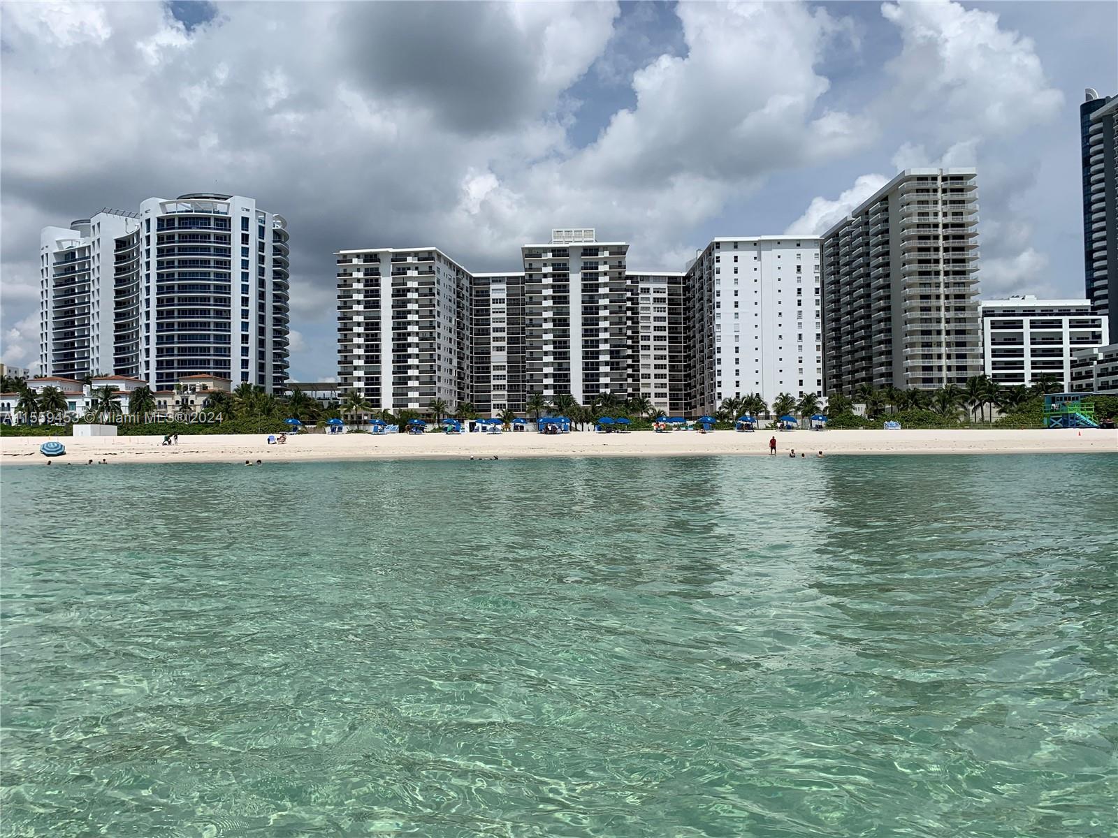 6039 Collins Ave 1205, Miami Beach, Florida 33140, 2 Bedrooms Bedrooms, ,2 BathroomsBathrooms,Residential,For Sale,6039 Collins Ave 1205,A11559453