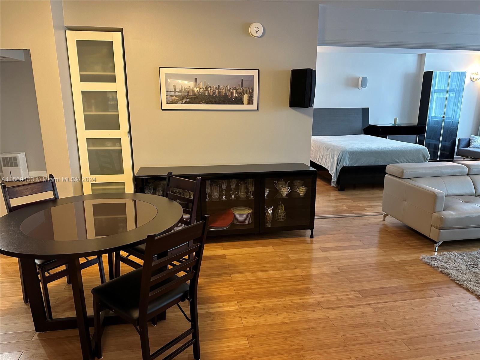 6039 Collins Ave 1205, Miami Beach, Florida 33140, 2 Bedrooms Bedrooms, ,2 BathroomsBathrooms,Residential,For Sale,6039 Collins Ave 1205,A11559453