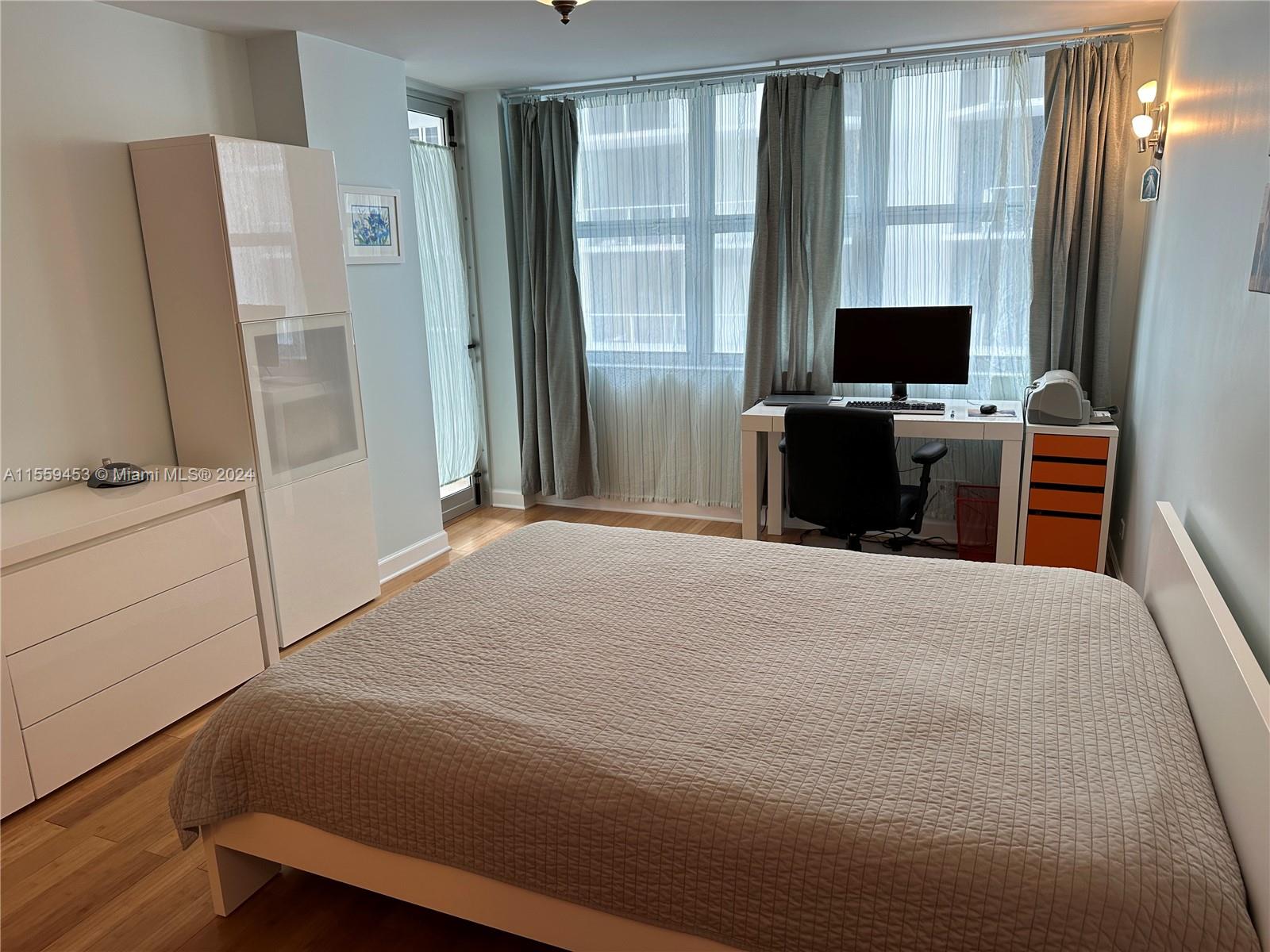 6039 Collins Ave 1205, Miami Beach, Florida 33140, 2 Bedrooms Bedrooms, ,2 BathroomsBathrooms,Residential,For Sale,6039 Collins Ave 1205,A11559453
