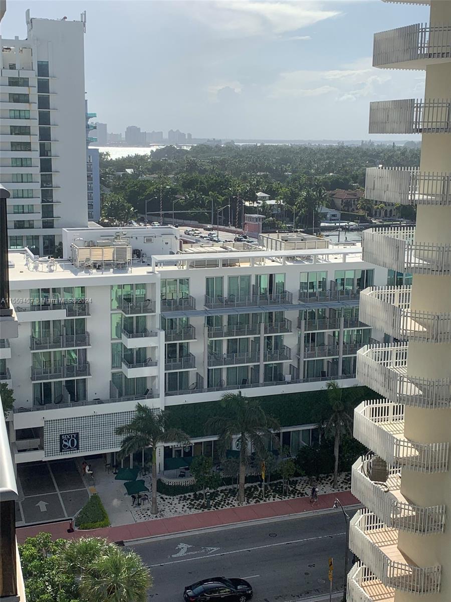6039 Collins Ave 1205, Miami Beach, Florida 33140, 2 Bedrooms Bedrooms, ,2 BathroomsBathrooms,Residential,For Sale,6039 Collins Ave 1205,A11559453