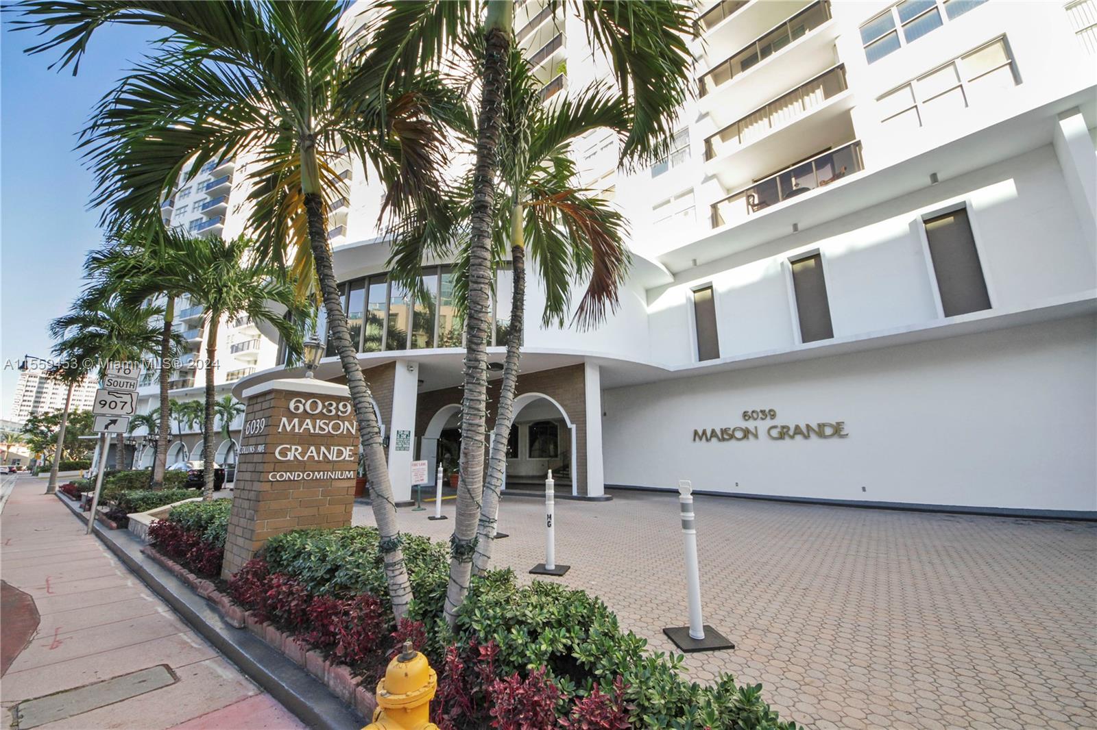 6039 Collins Ave 1205, Miami Beach, Florida 33140, 2 Bedrooms Bedrooms, ,2 BathroomsBathrooms,Residential,For Sale,6039 Collins Ave 1205,A11559453