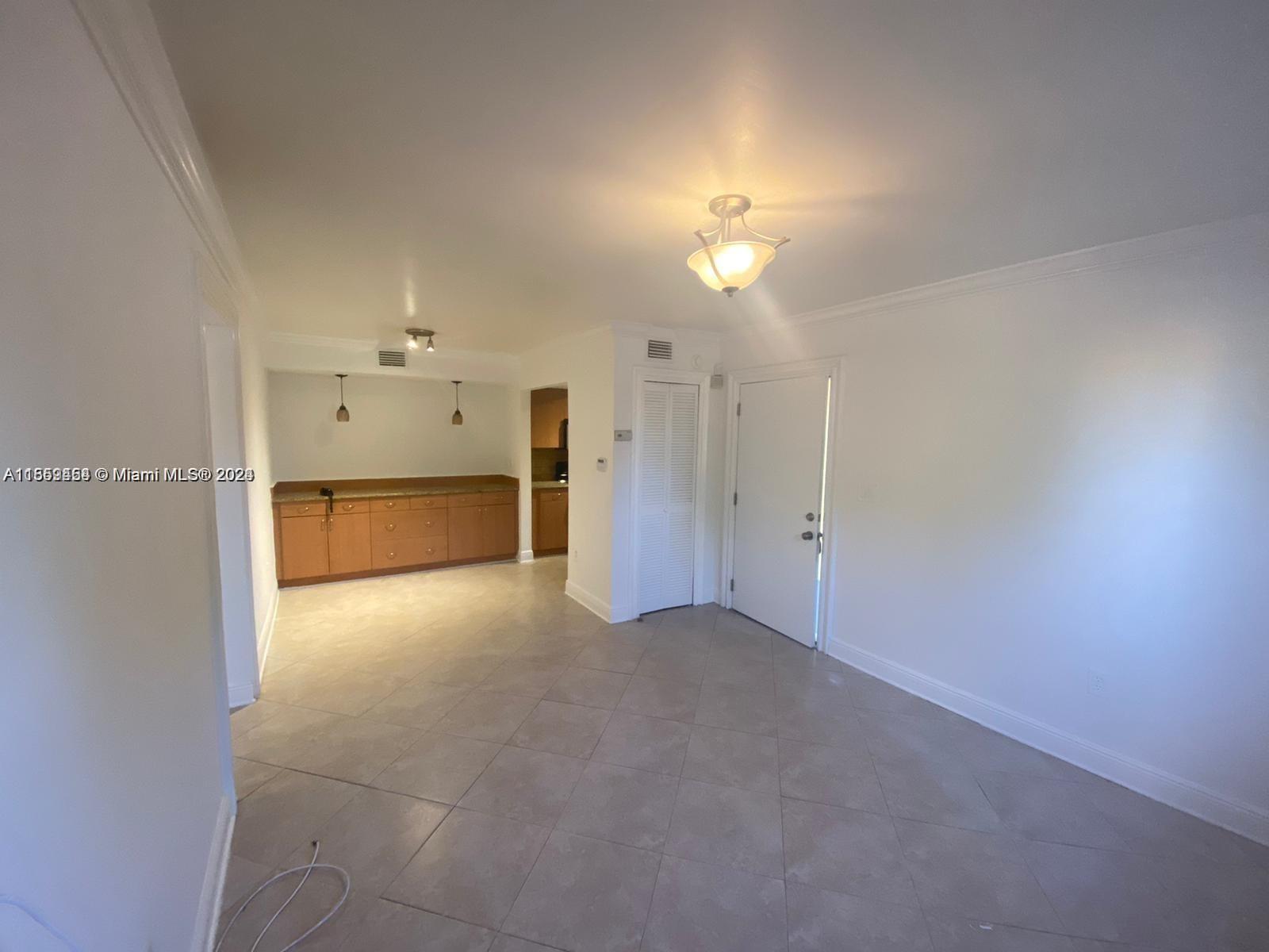 536 NW 114th Ave 101, Sweetwater, Florida 33172, 2 Bedrooms Bedrooms, ,1 BathroomBathrooms,Residentiallease,For Rent,536 NW 114th Ave 101,A11559454