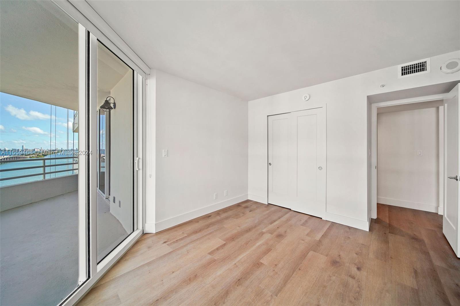 555 NE 34th St 1902, Miami, Florida 33137, 2 Bedrooms Bedrooms, ,2 BathroomsBathrooms,Residentiallease,For Rent,555 NE 34th St 1902,A11559468