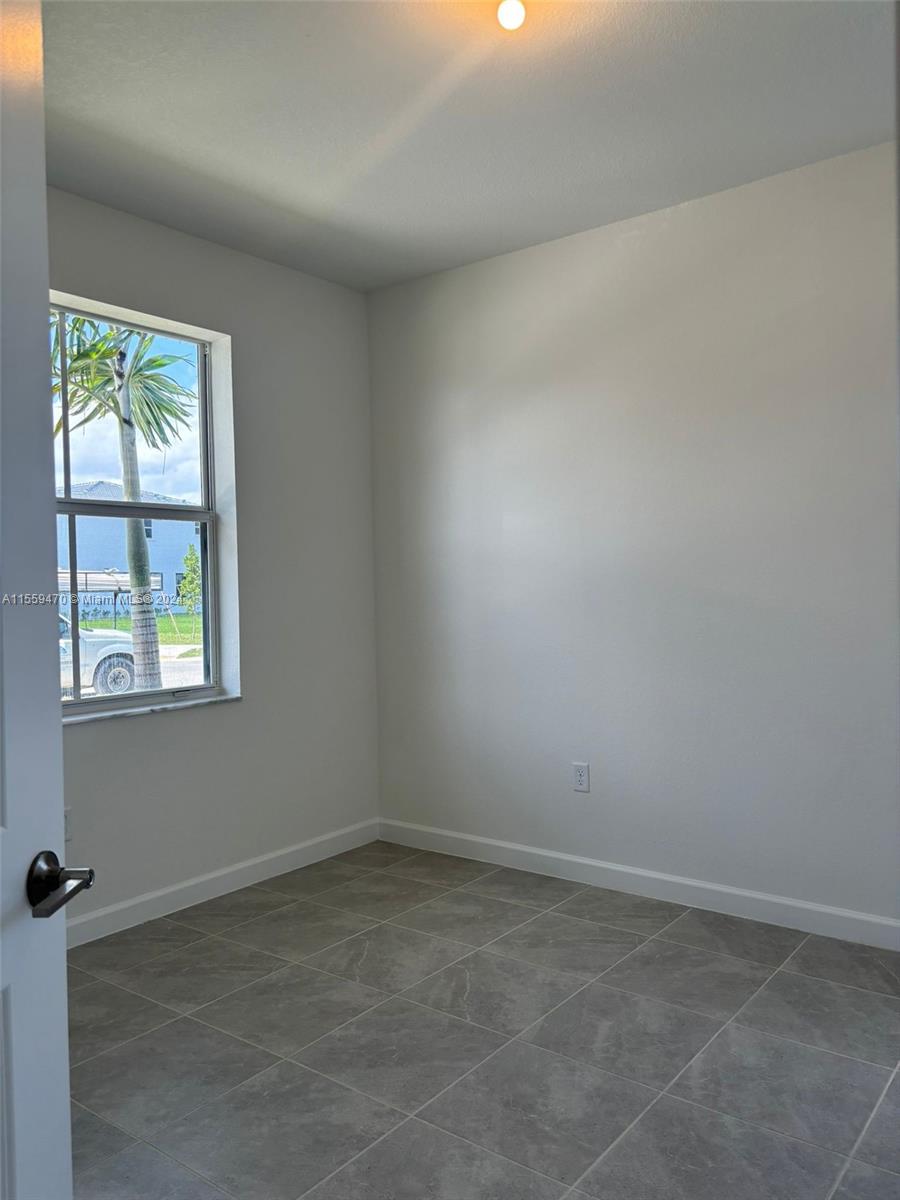 16220 SW 293rd St, Homestead, Florida 33033, 3 Bedrooms Bedrooms, ,3 BathroomsBathrooms,Residentiallease,For Rent,16220 SW 293rd St,A11559470