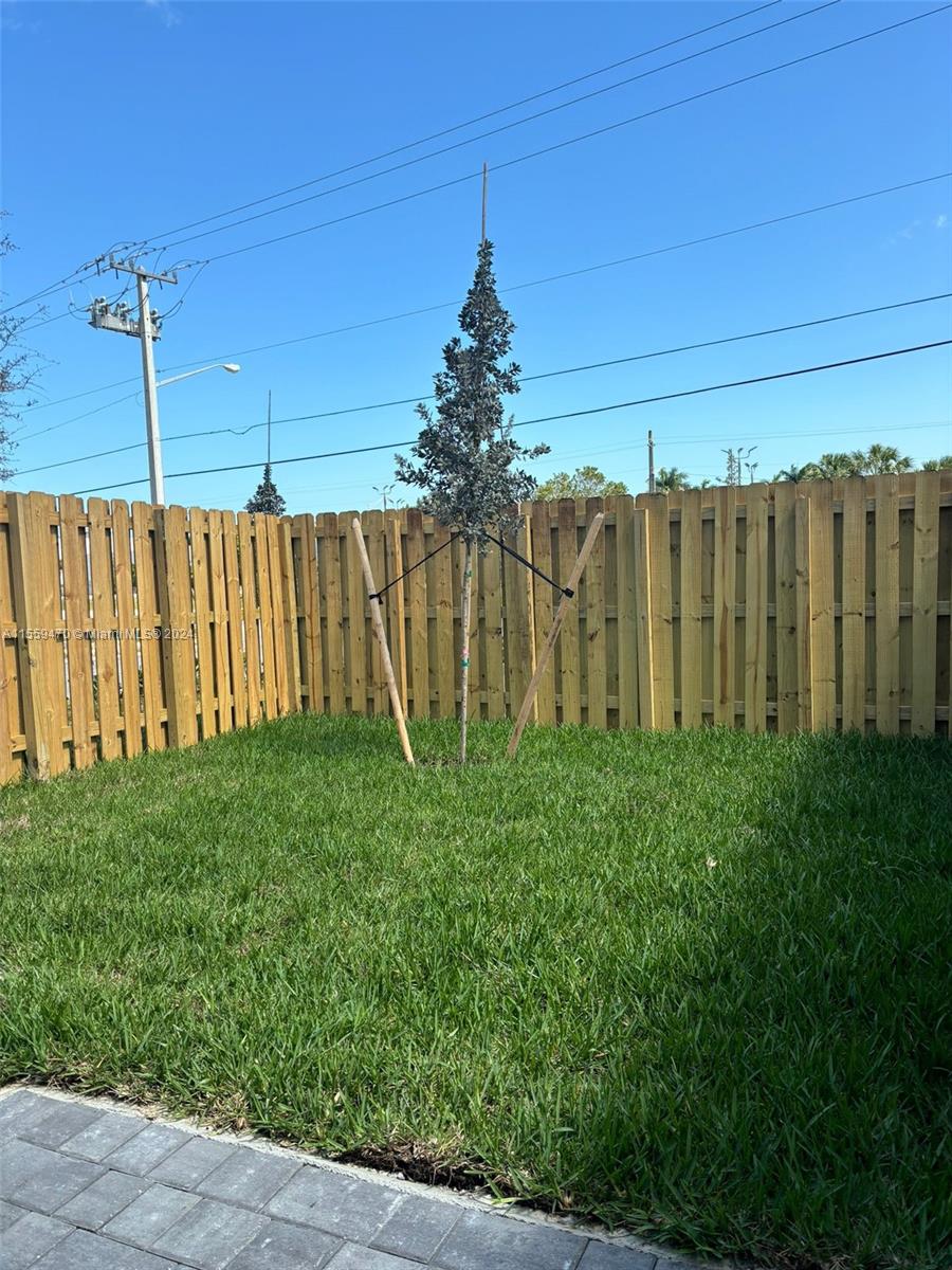 16220 SW 293rd St, Homestead, Florida 33033, 3 Bedrooms Bedrooms, ,3 BathroomsBathrooms,Residentiallease,For Rent,16220 SW 293rd St,A11559470