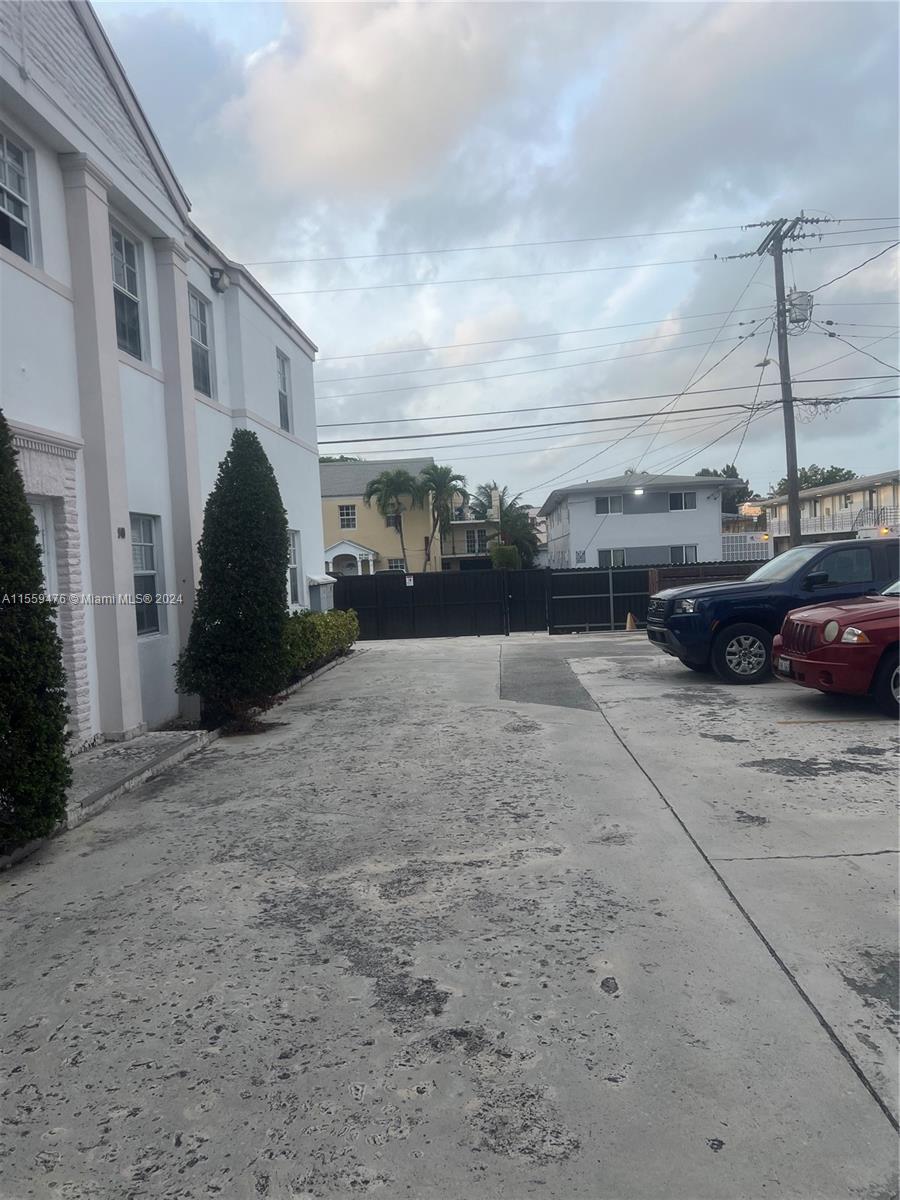 936 SW 6th St 7, Miami, Florida 33130, 1 Bedroom Bedrooms, ,1 BathroomBathrooms,Residential,For Sale,936 SW 6th St 7,A11559476
