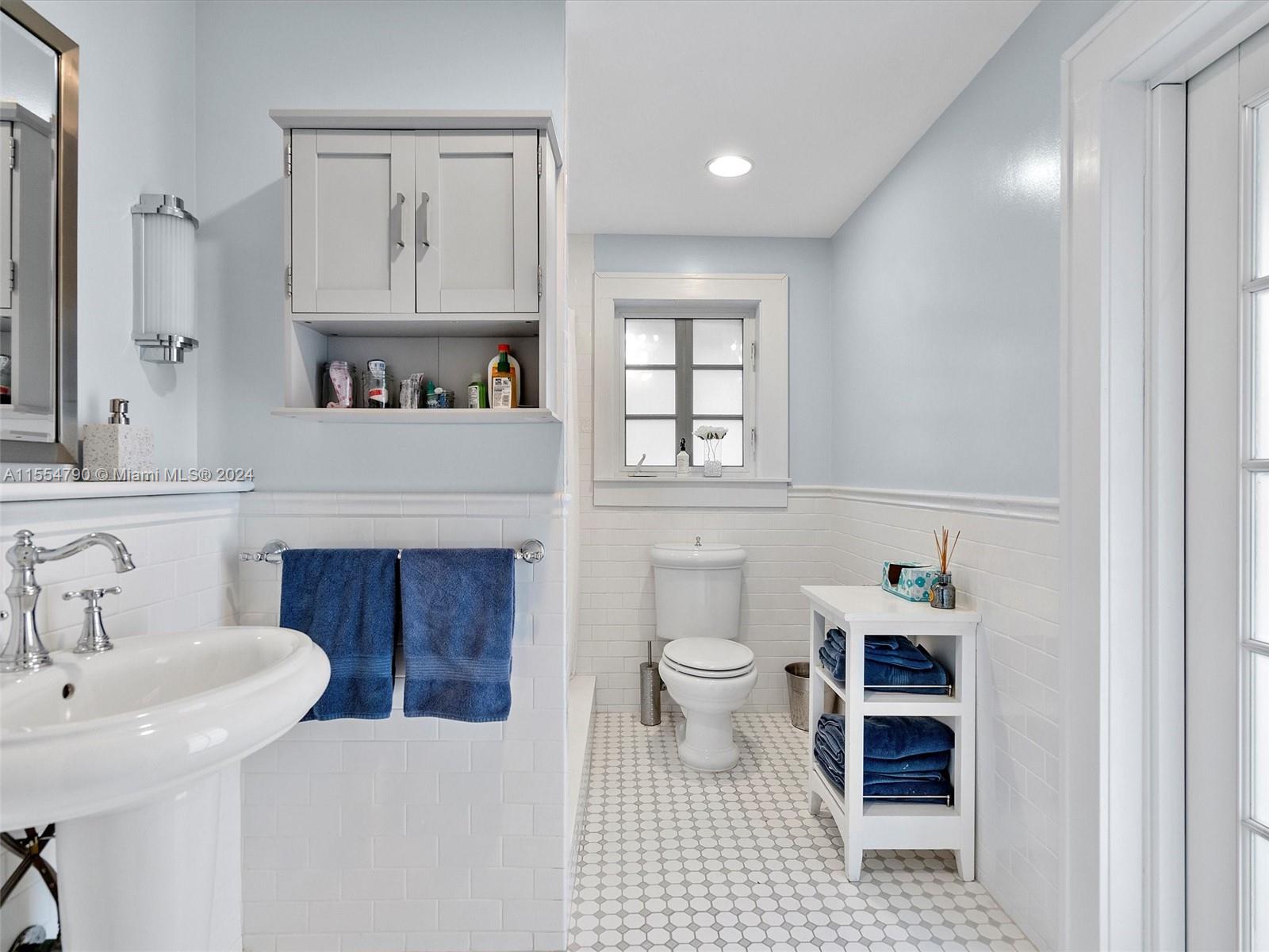Pool Bathroom